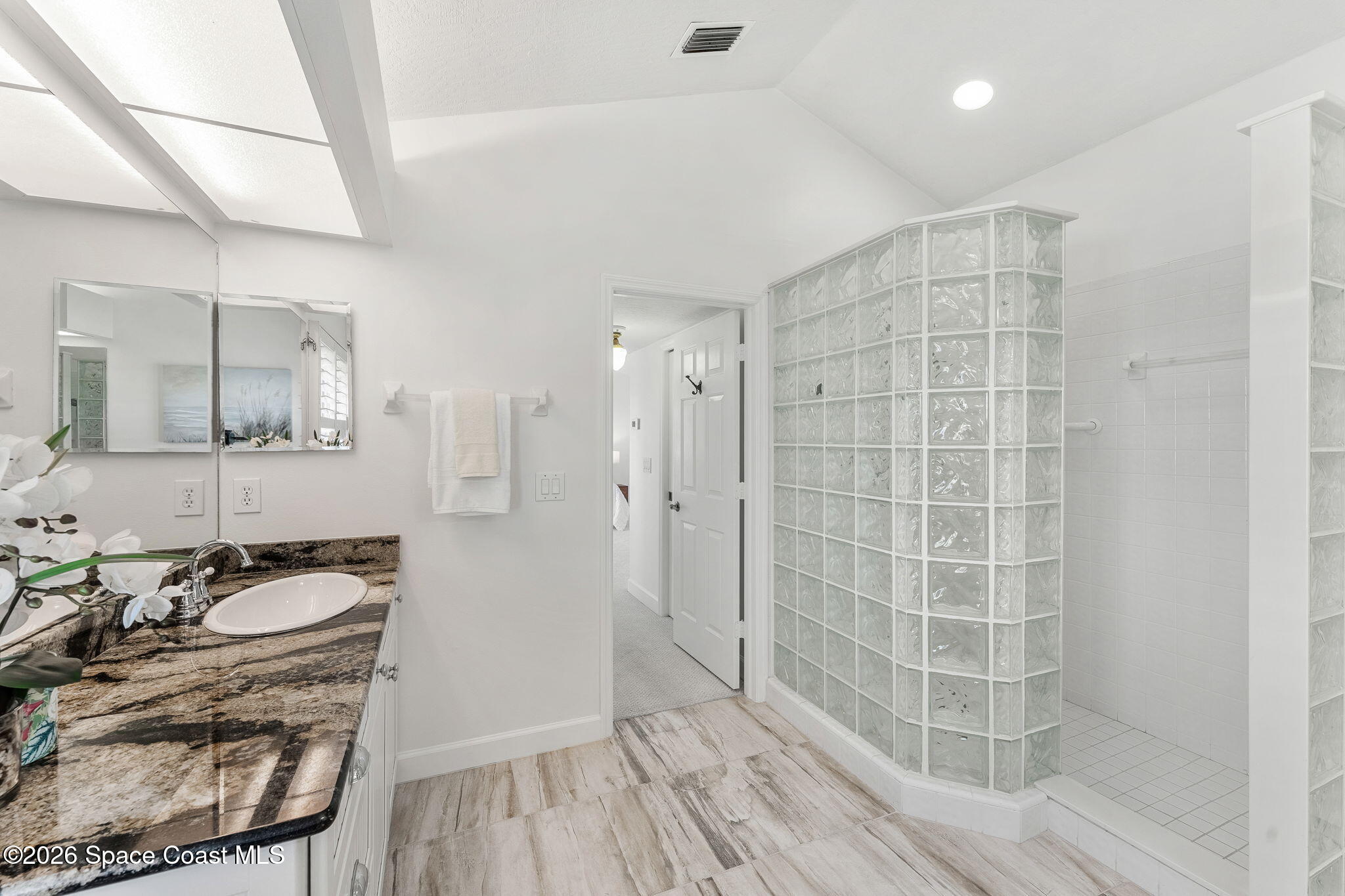 216 Glengarry Avenue