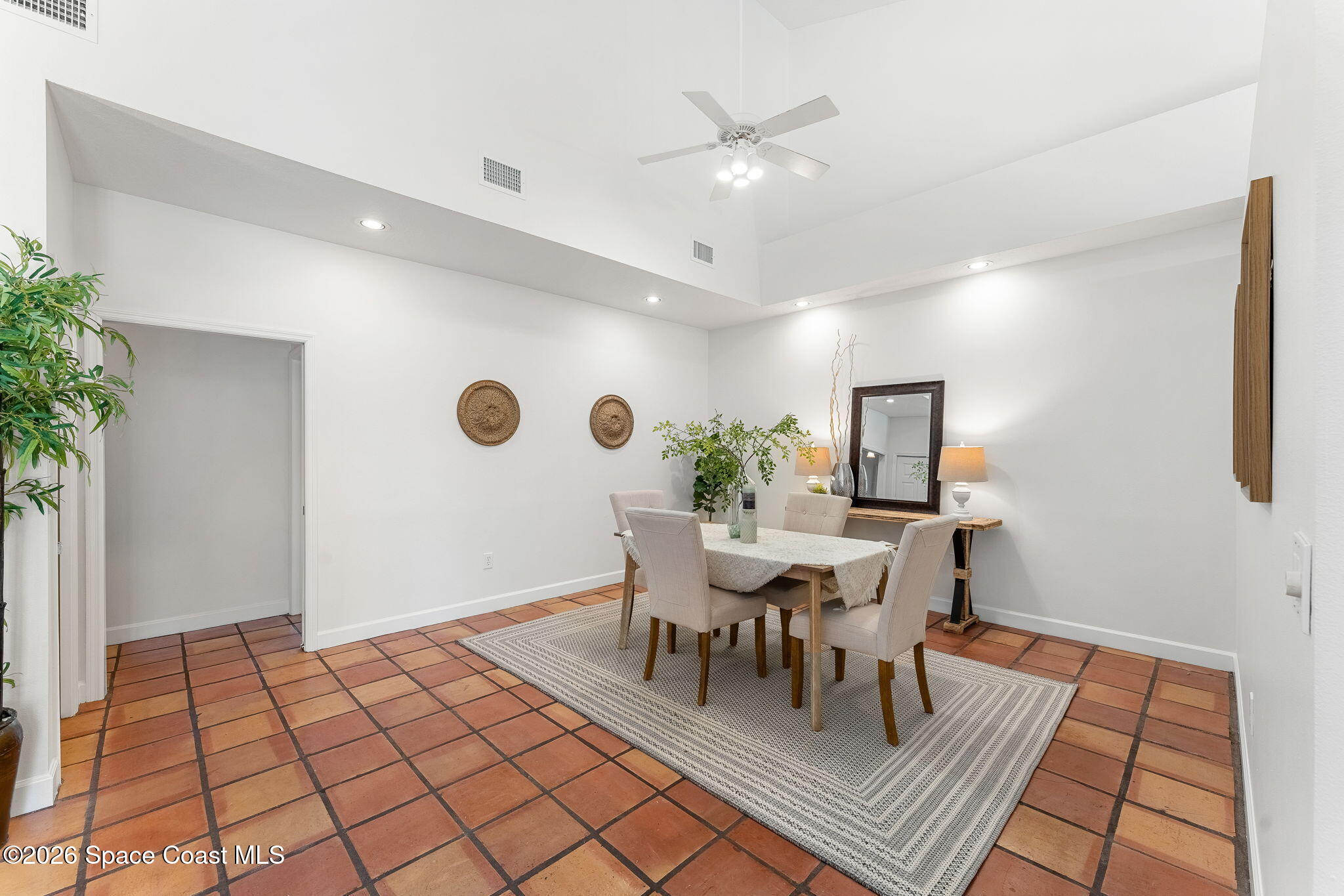 216 Glengarry Avenue