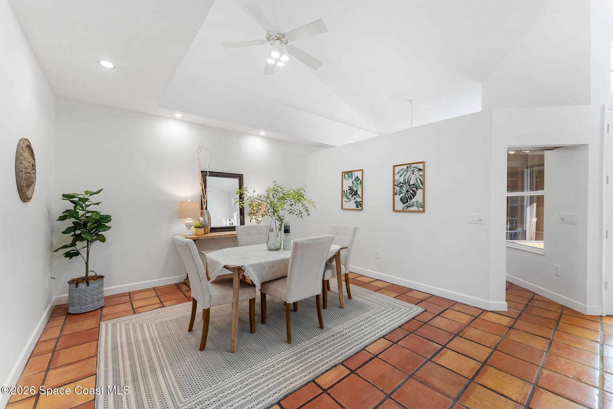 216 Glengarry Avenue