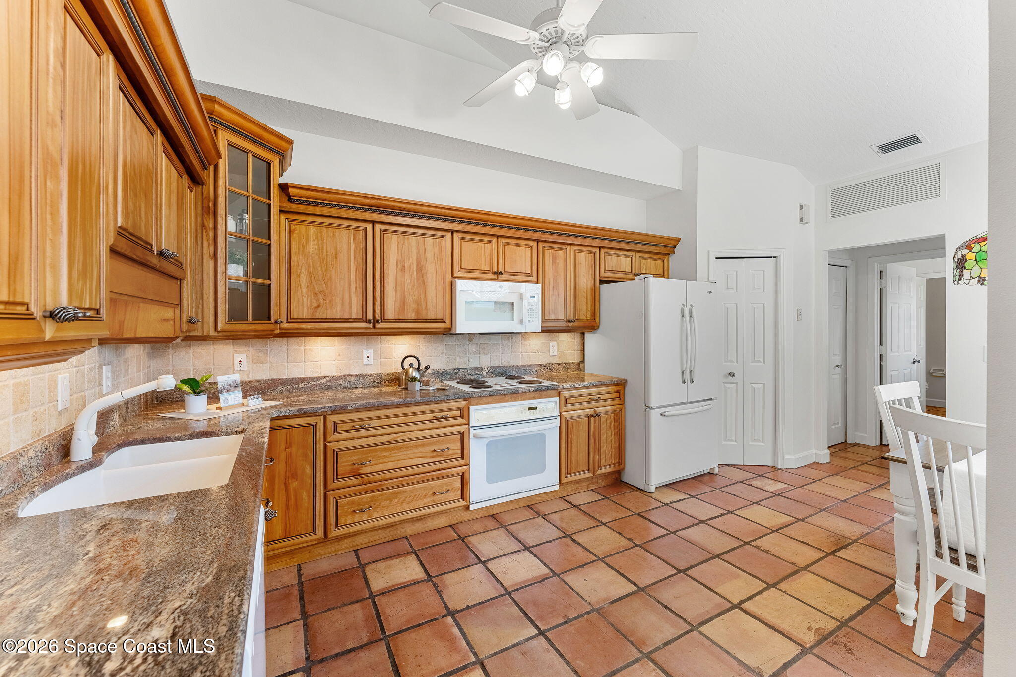 216 Glengarry Avenue