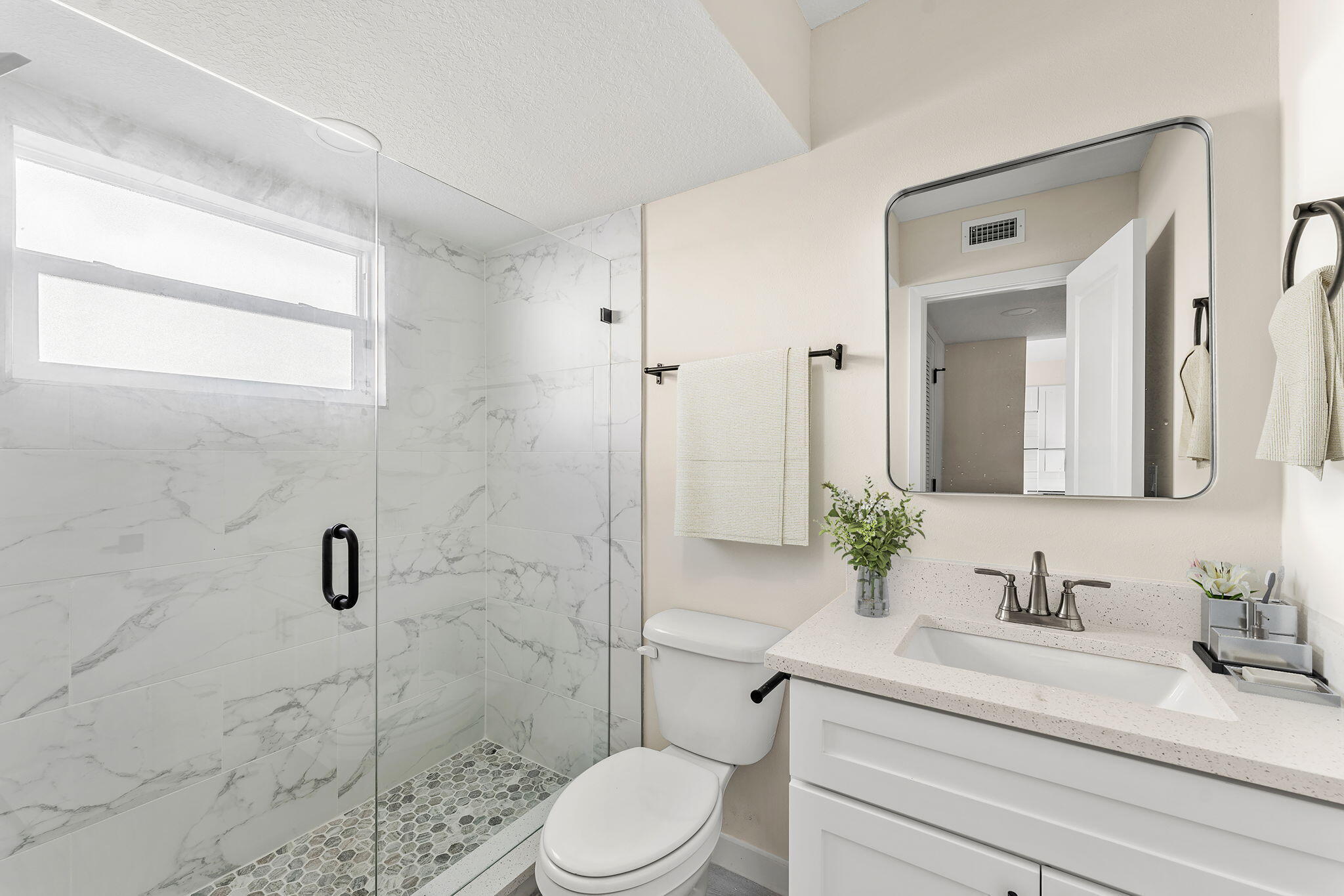 122 Central Road 105