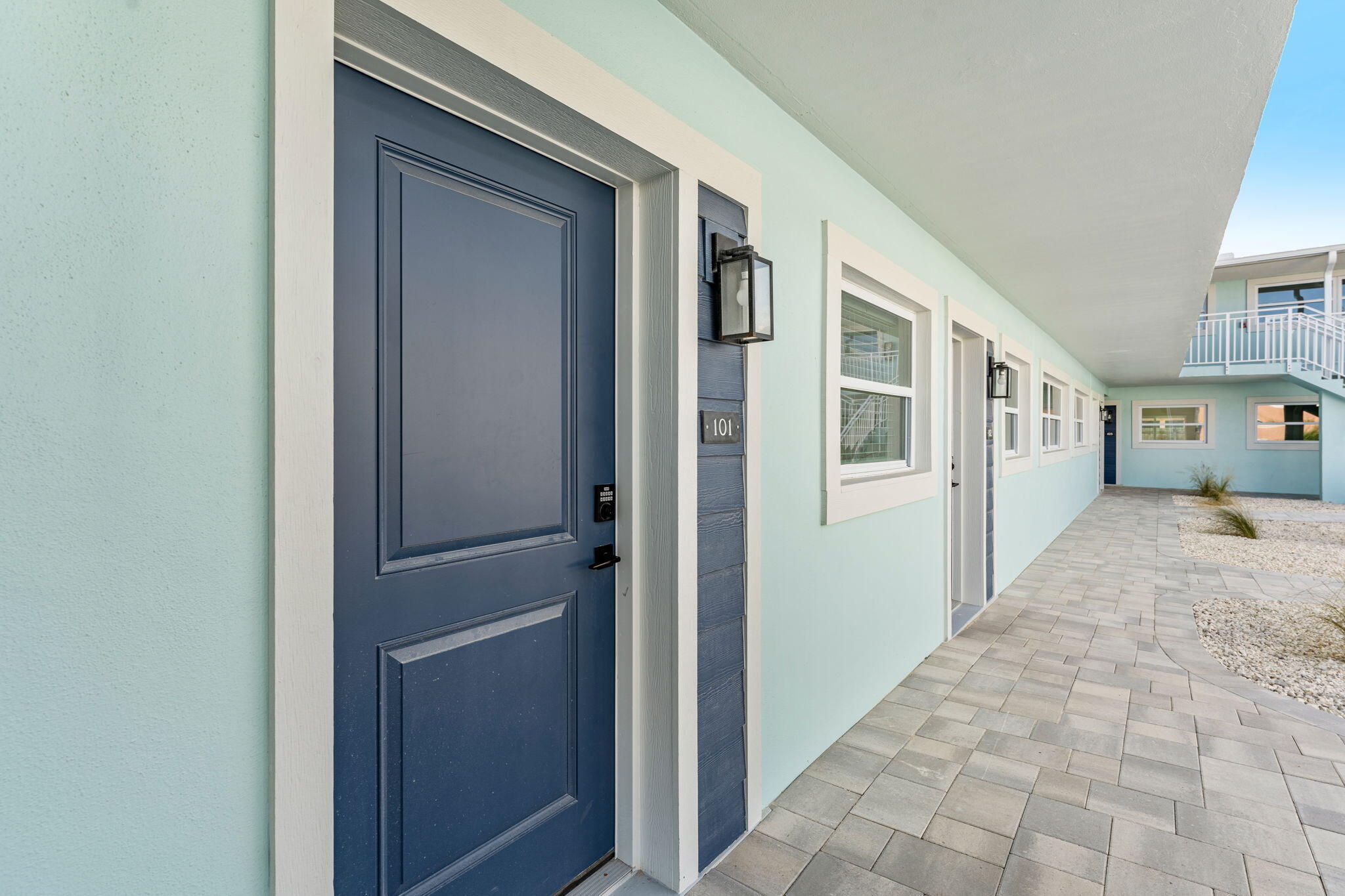 122 Central Road 207