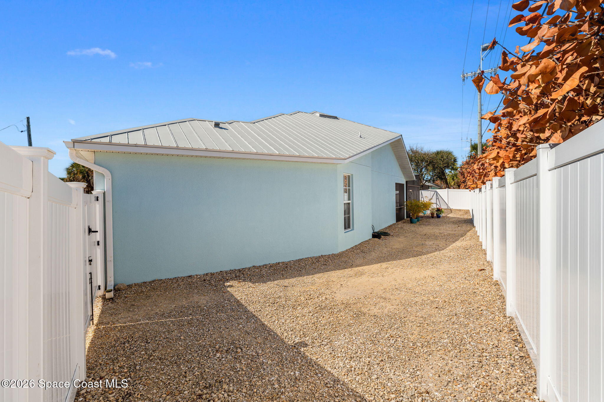 1139 S Brevard Avenue