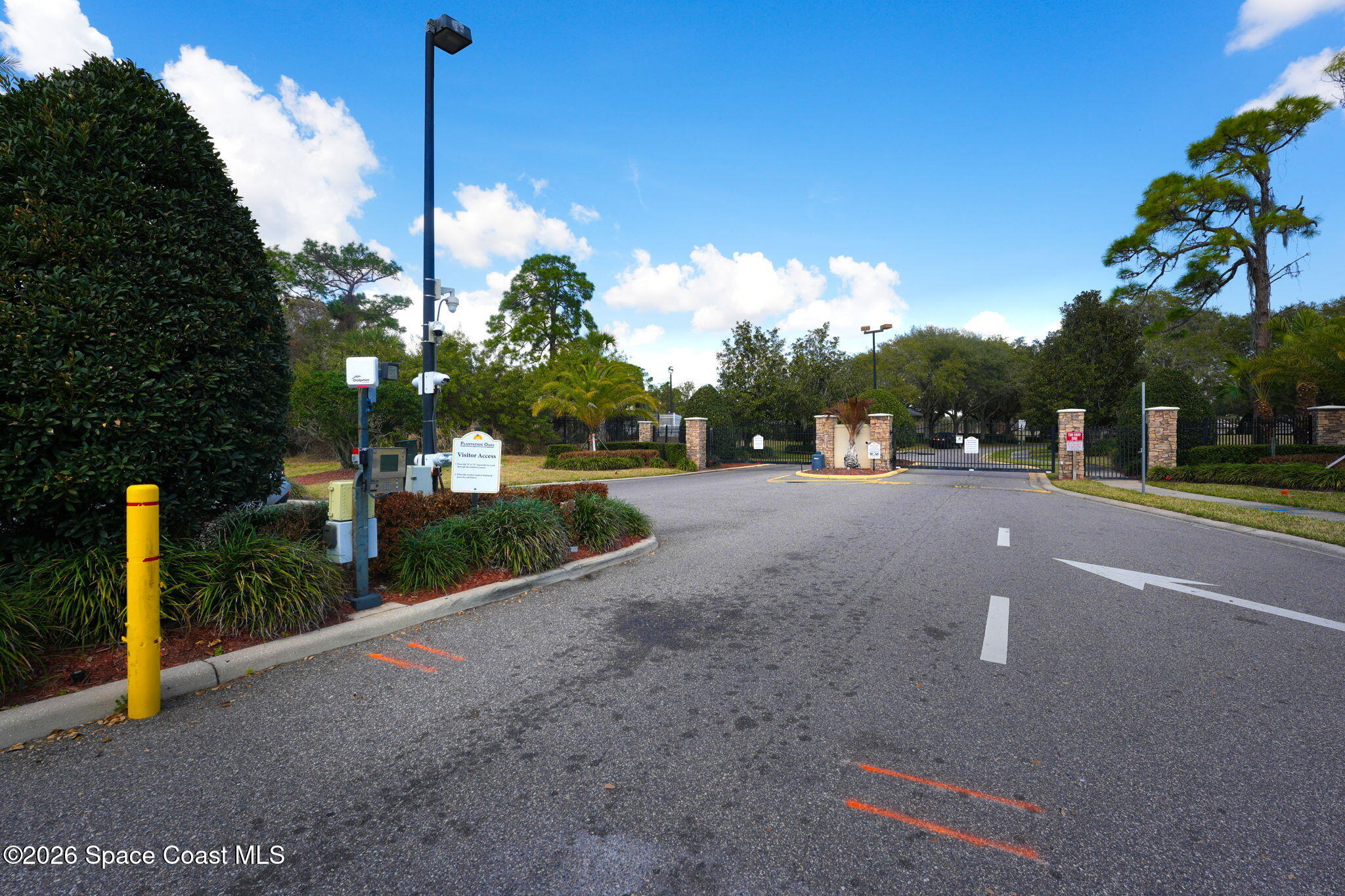 2210 Savannah Boulevard