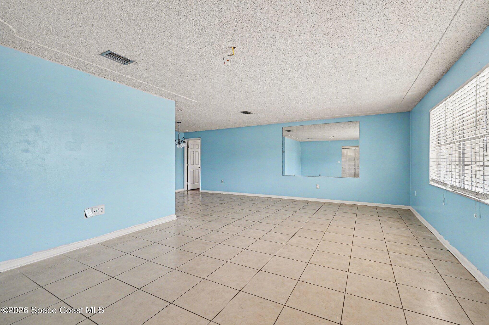 358 Desoto Parkway