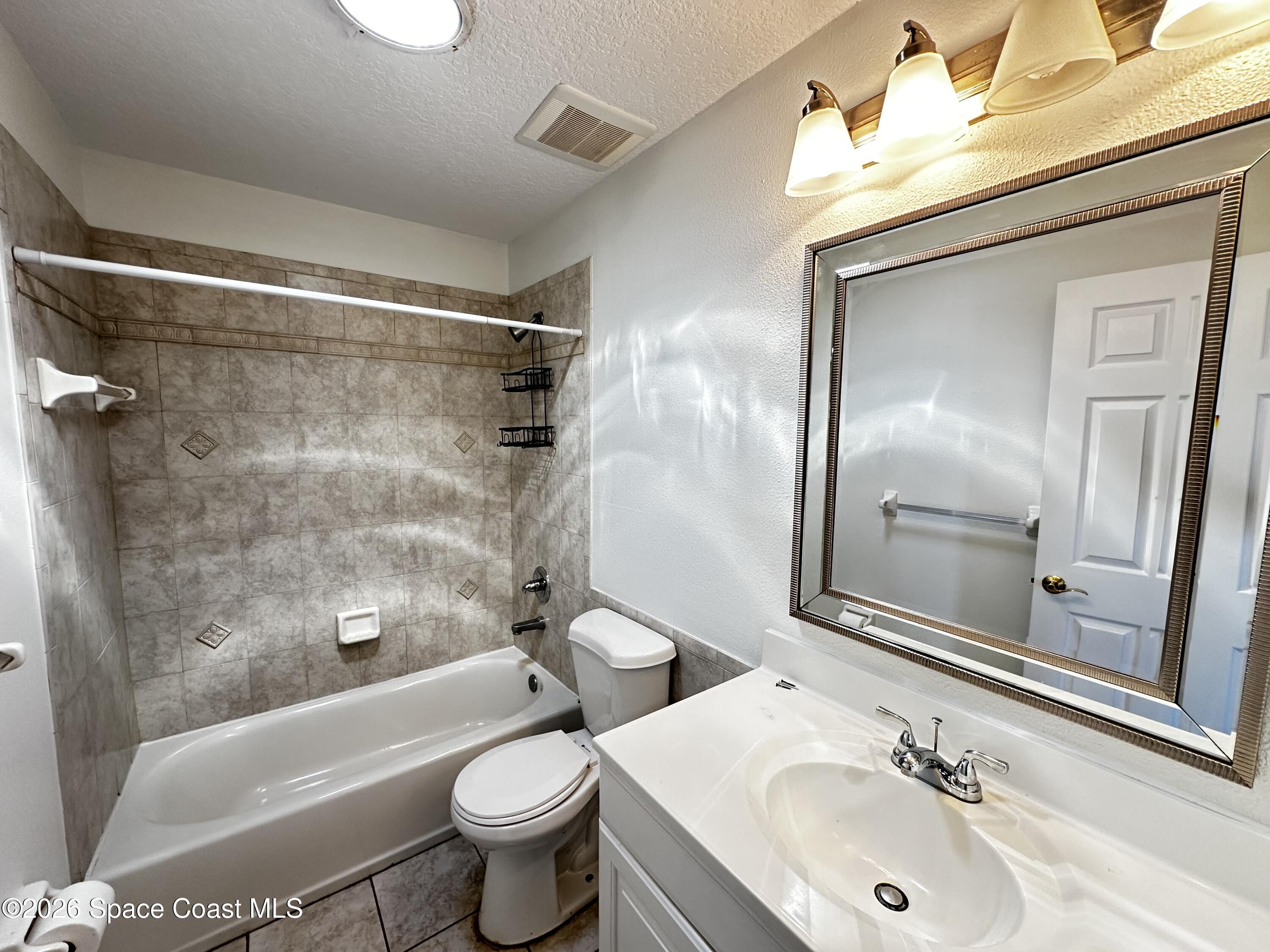 7130 S Tropical Trail