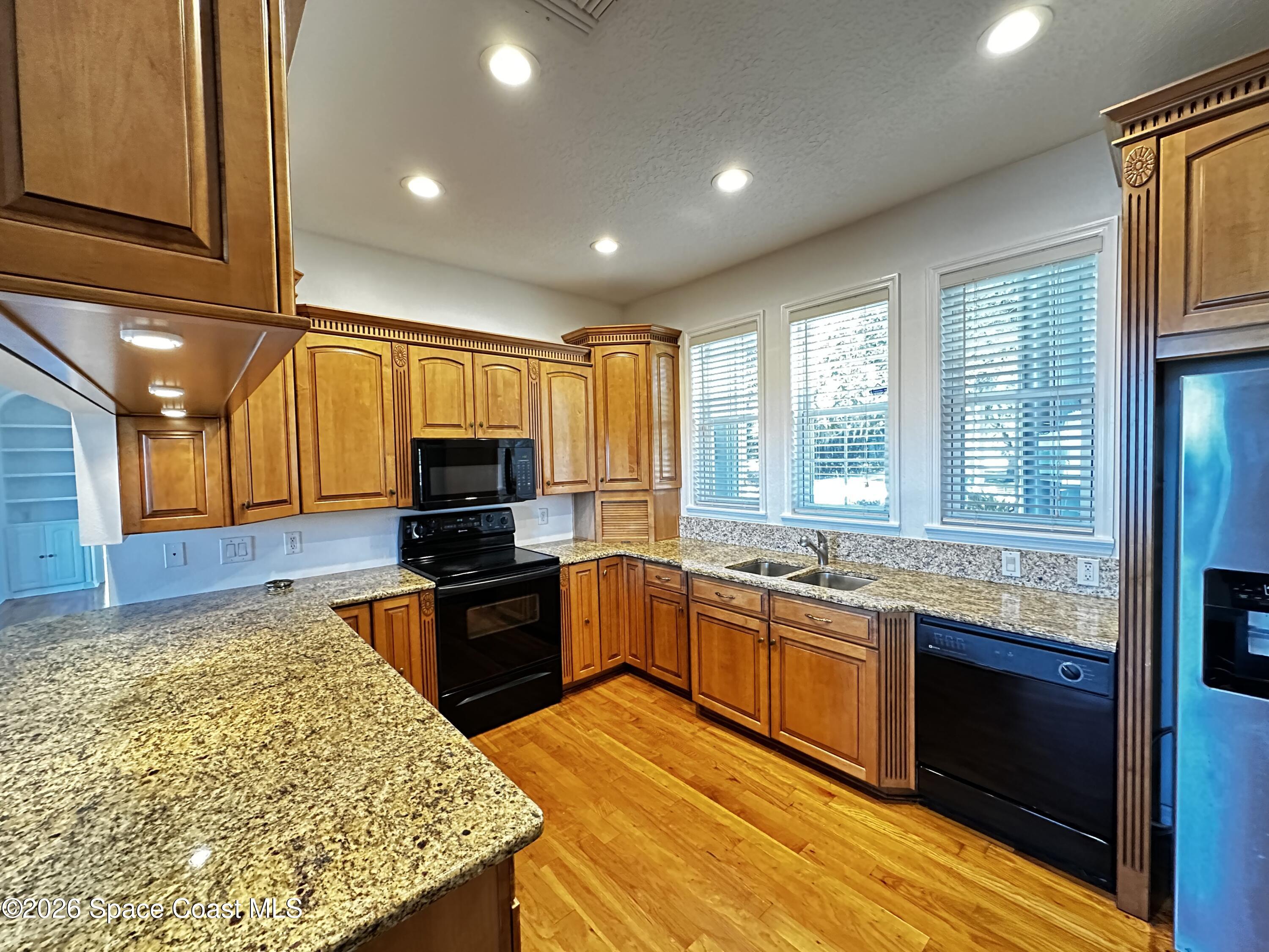 7130 S Tropical Trail