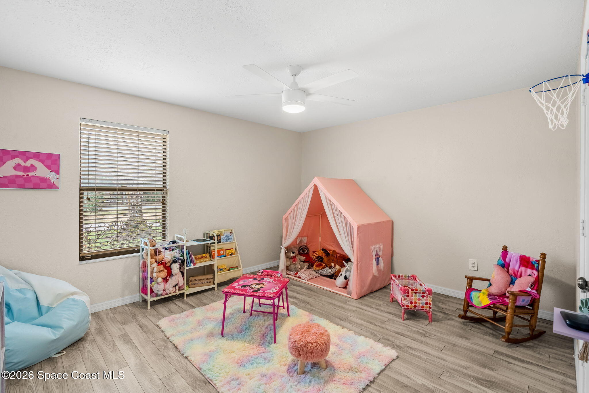 5400 Sand Lake Drive