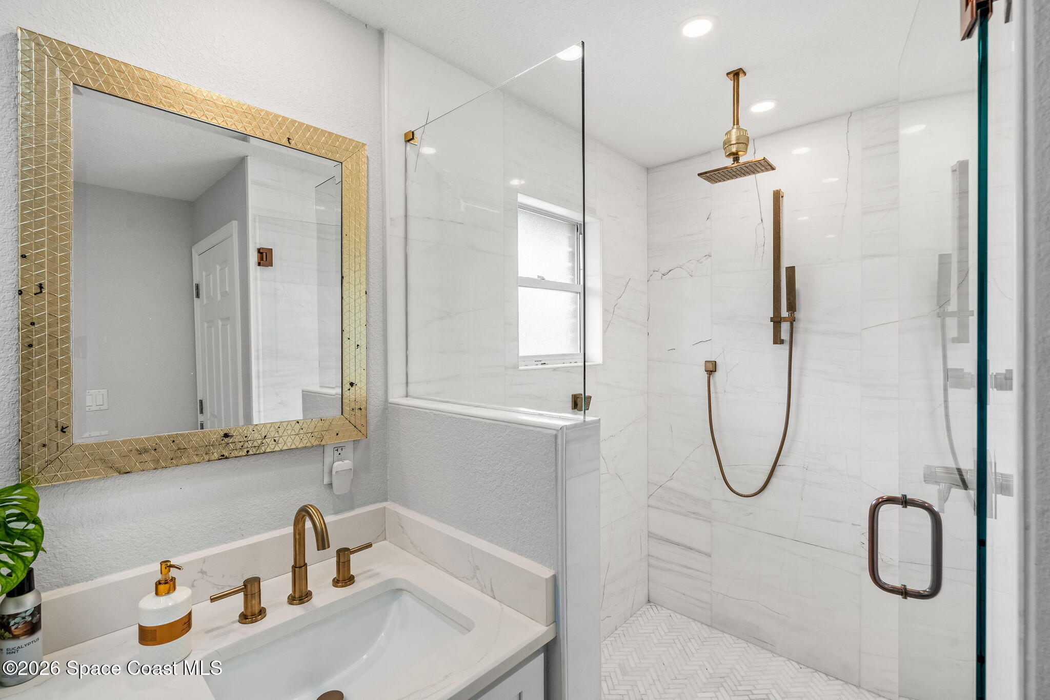 5400 Sand Lake Drive