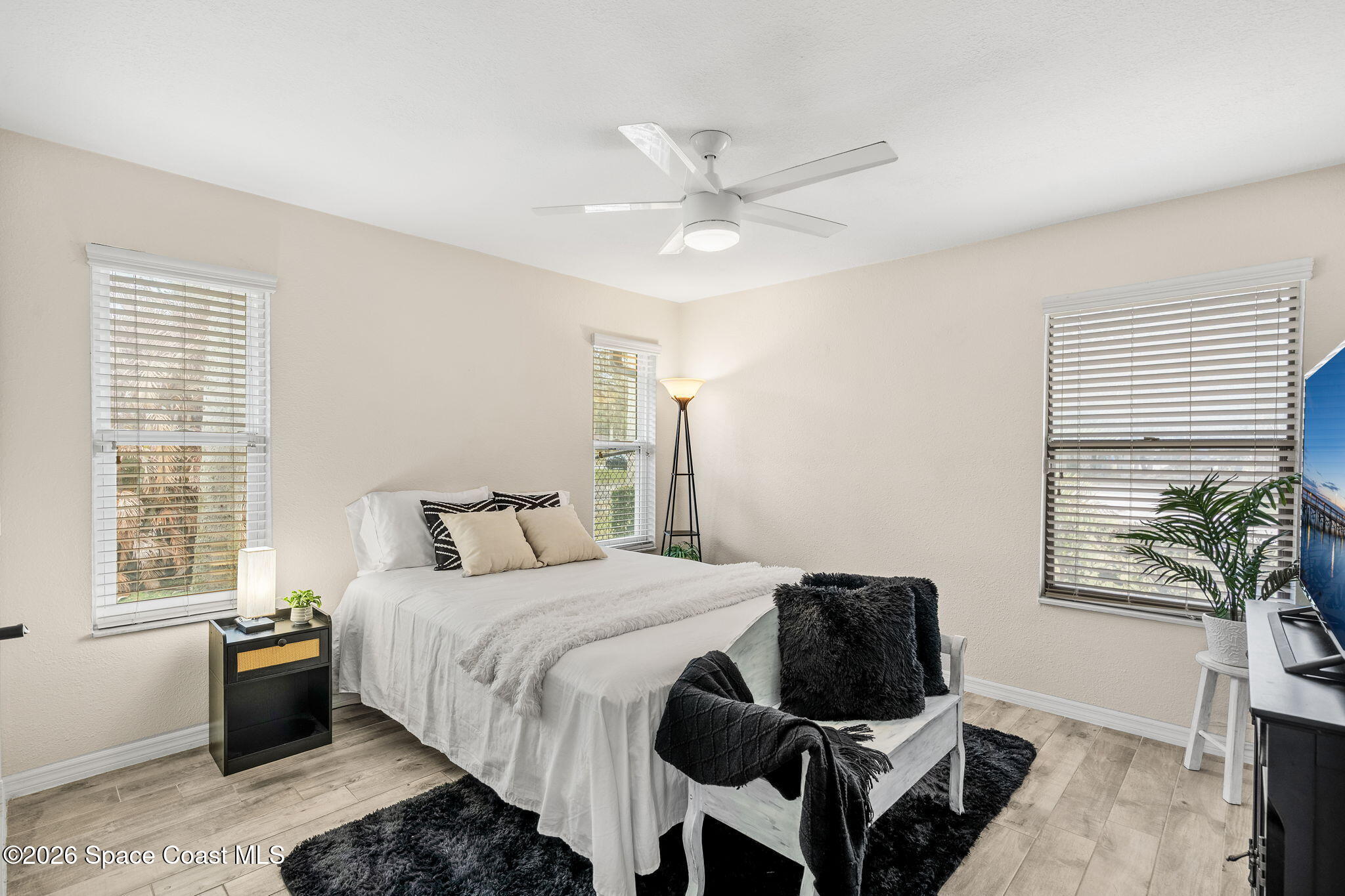 5400 Sand Lake Drive