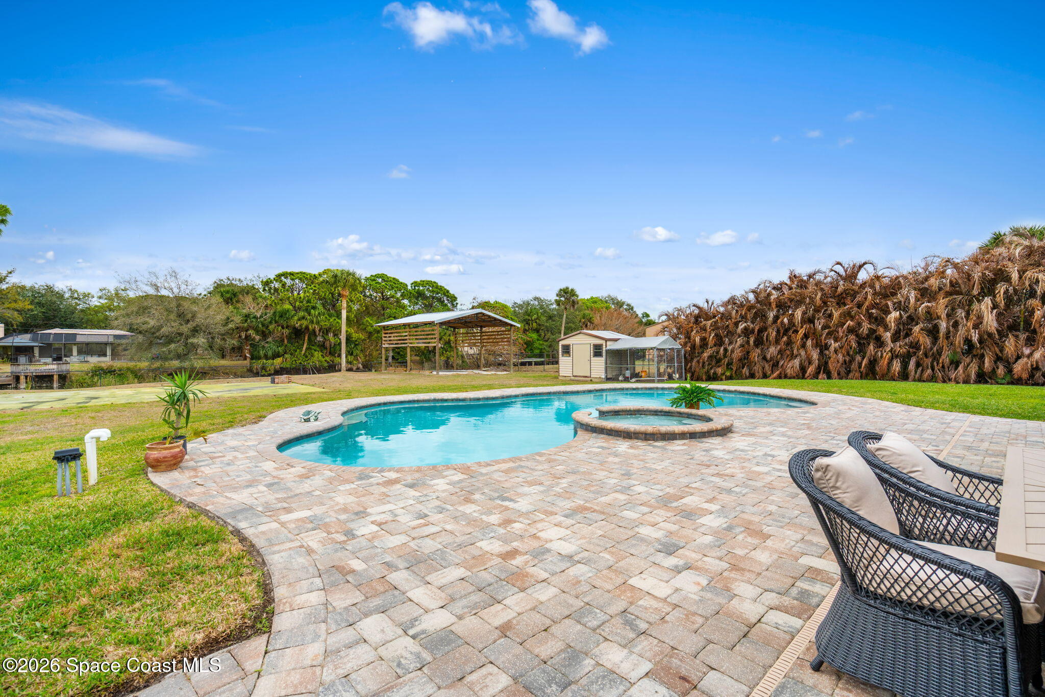 5400 Sand Lake Drive