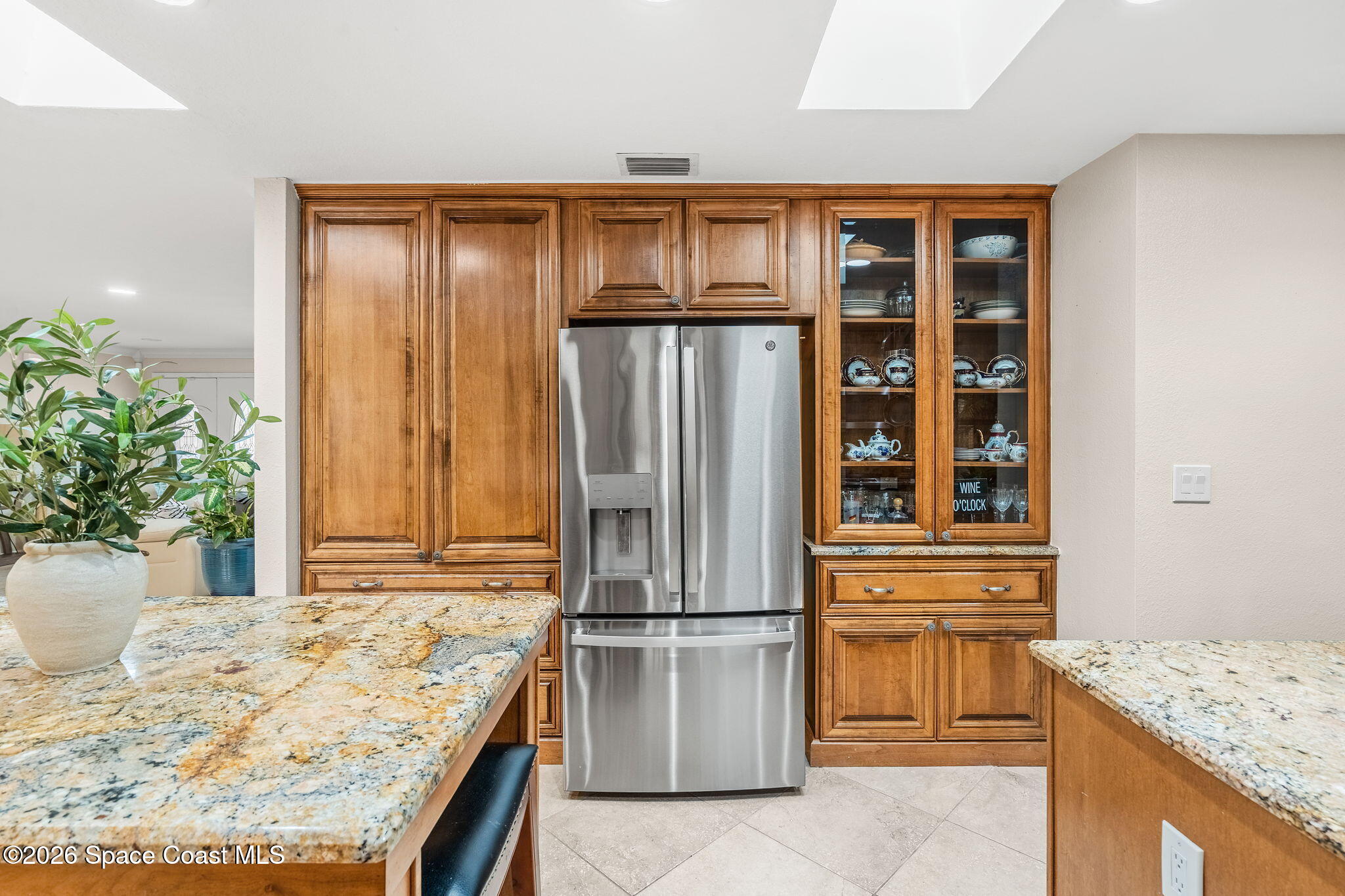 5400 Sand Lake Drive