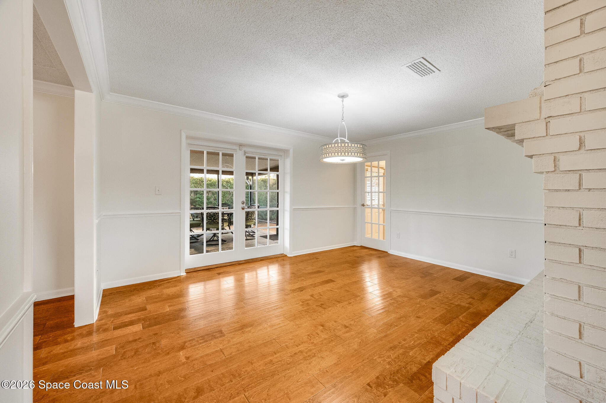 2345 Middlecoff Court
