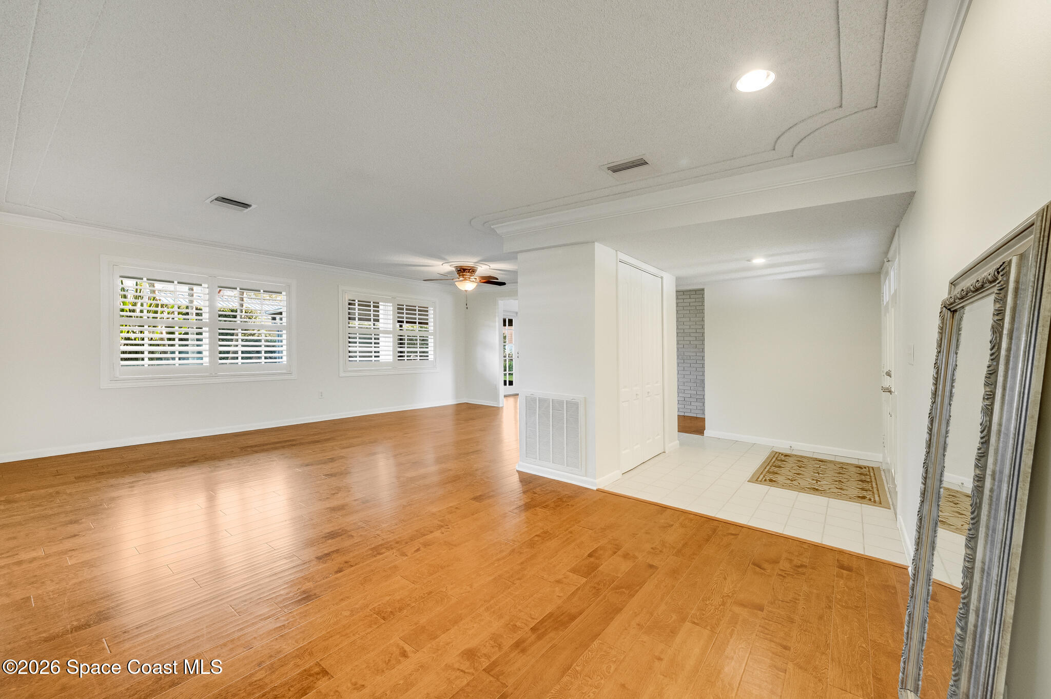 2345 Middlecoff Court