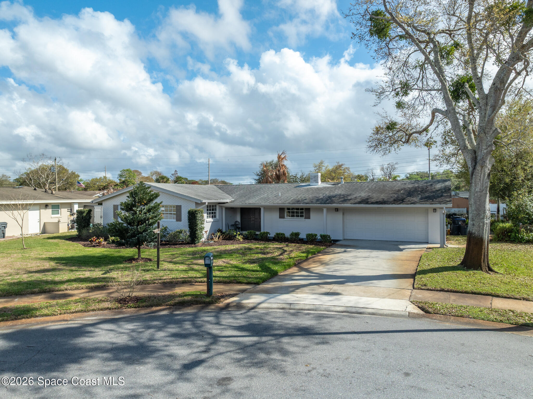 2345 Middlecoff Court