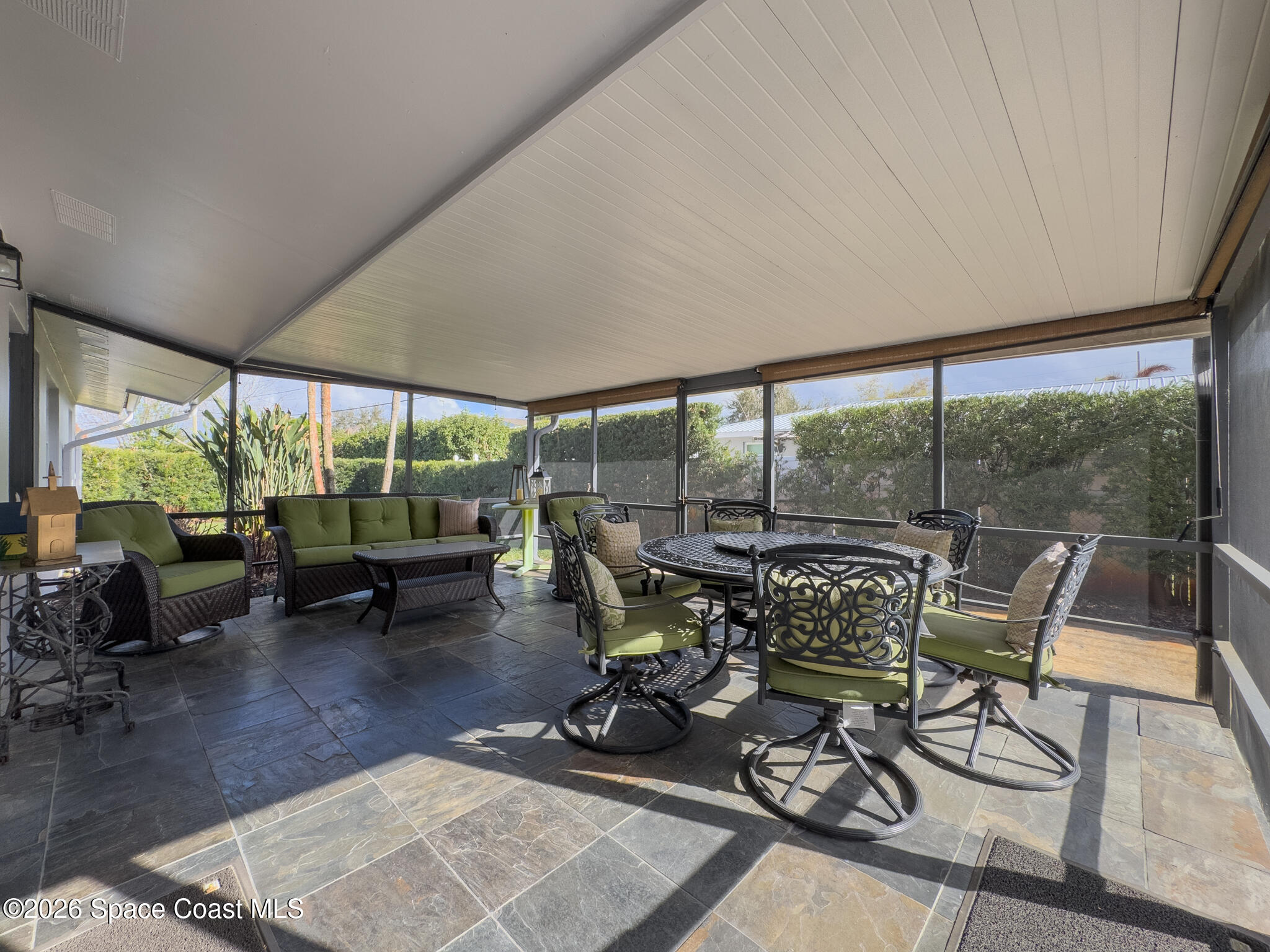 2345 Middlecoff Court