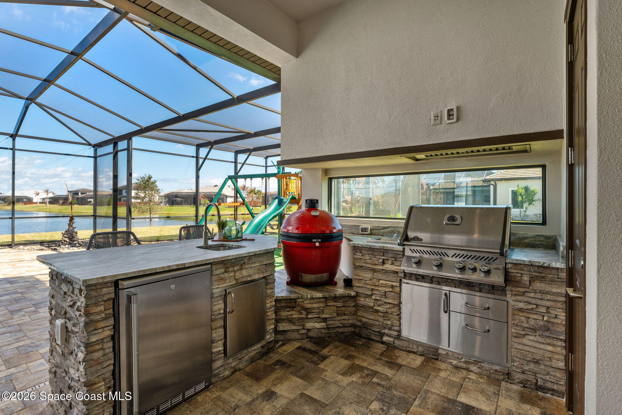 3638 Lake Adelaide Place