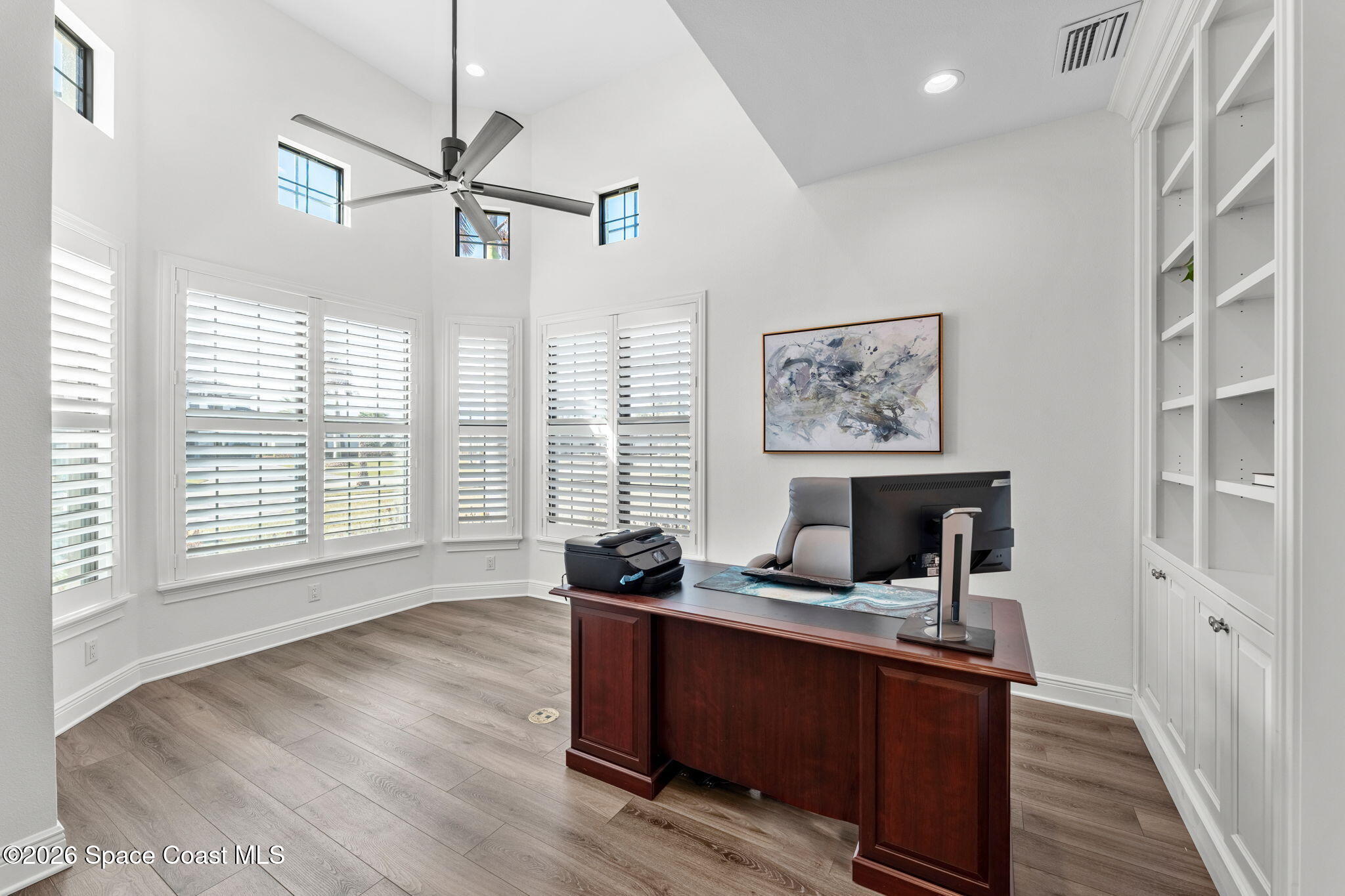 3638 Lake Adelaide Place