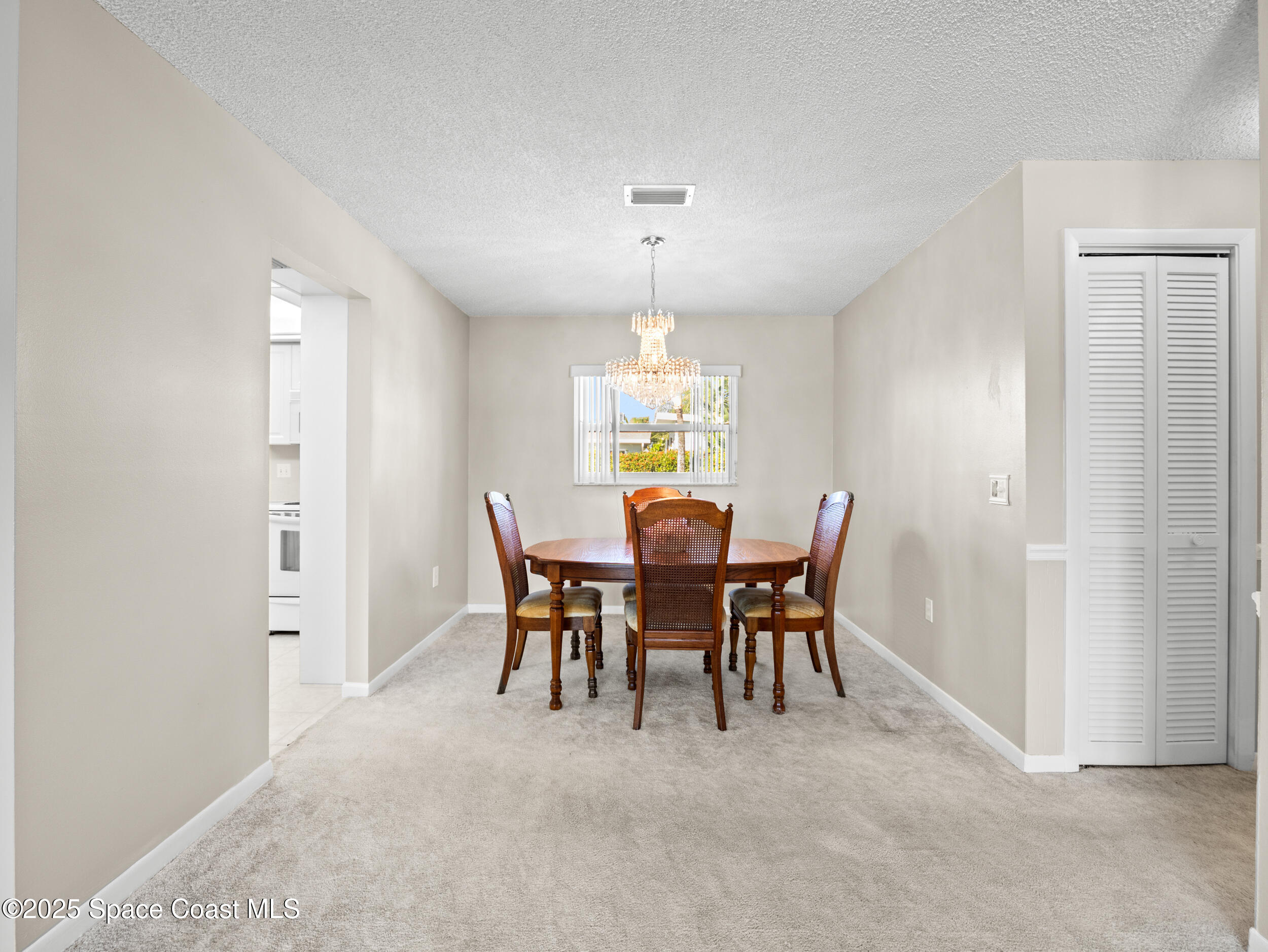 360 Cassia Boulevard