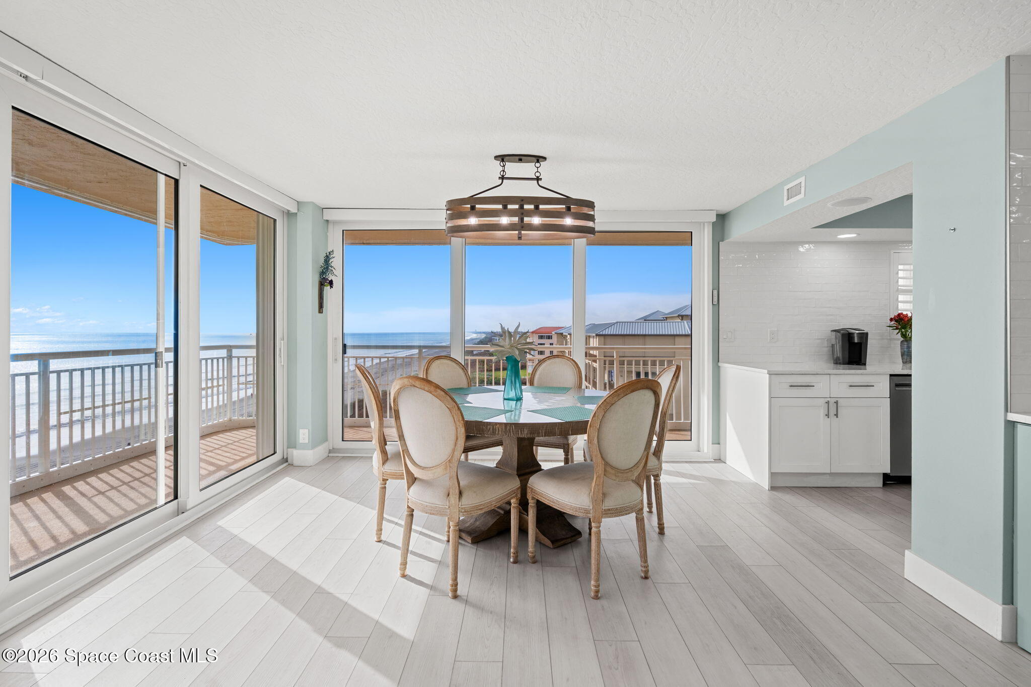 877 N Highway A1a 705