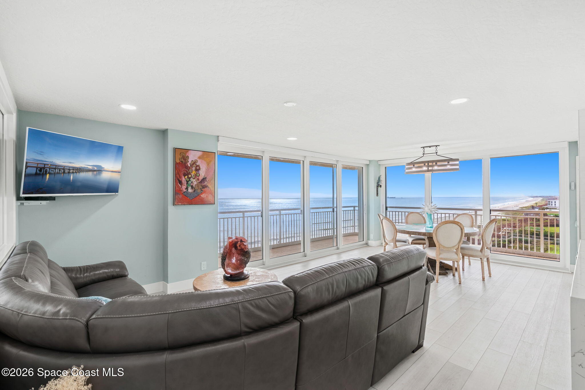 877 N Highway A1a 705