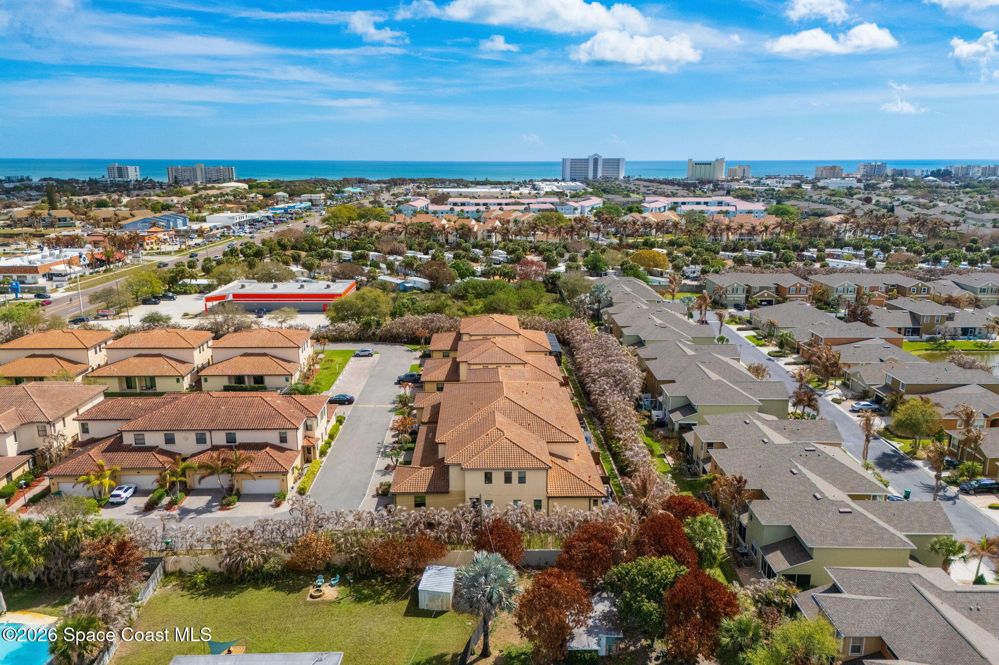 735 Lanai Circle 101