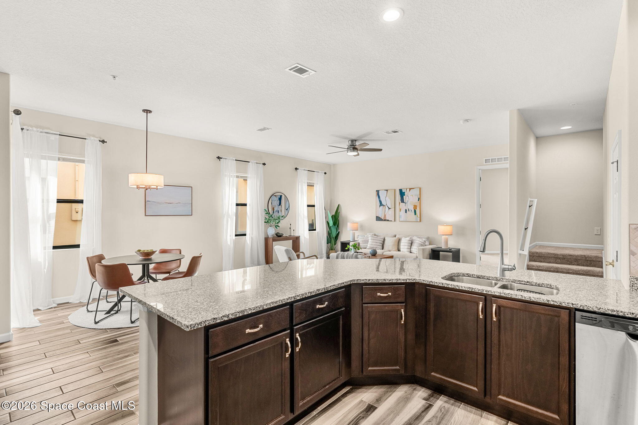 735 Lanai Circle 101