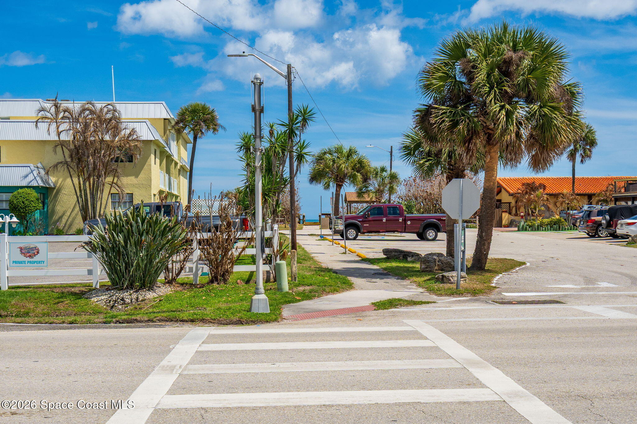 1318 S Miramar Avenue 208