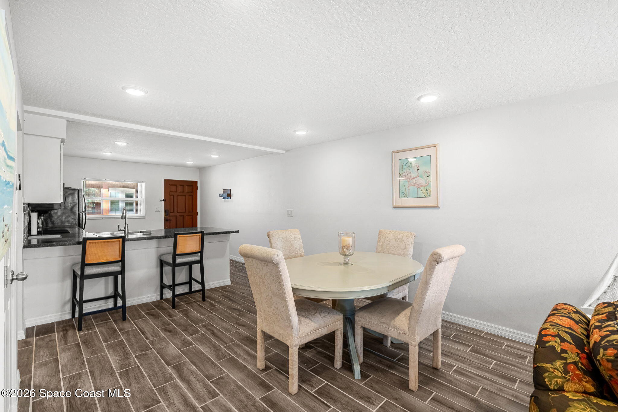 1318 S Miramar Avenue 208