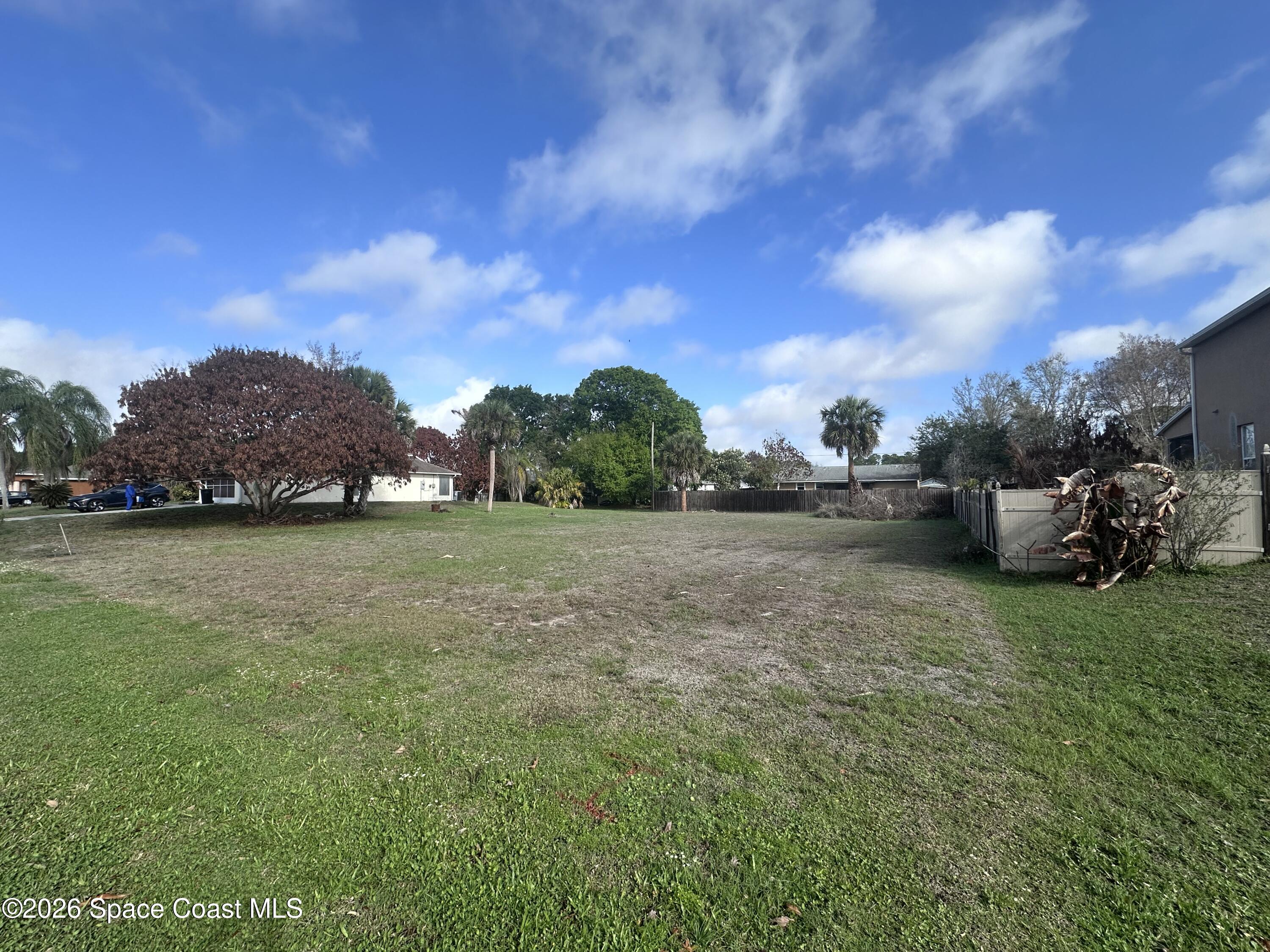 1761 Halfmoon Street NW