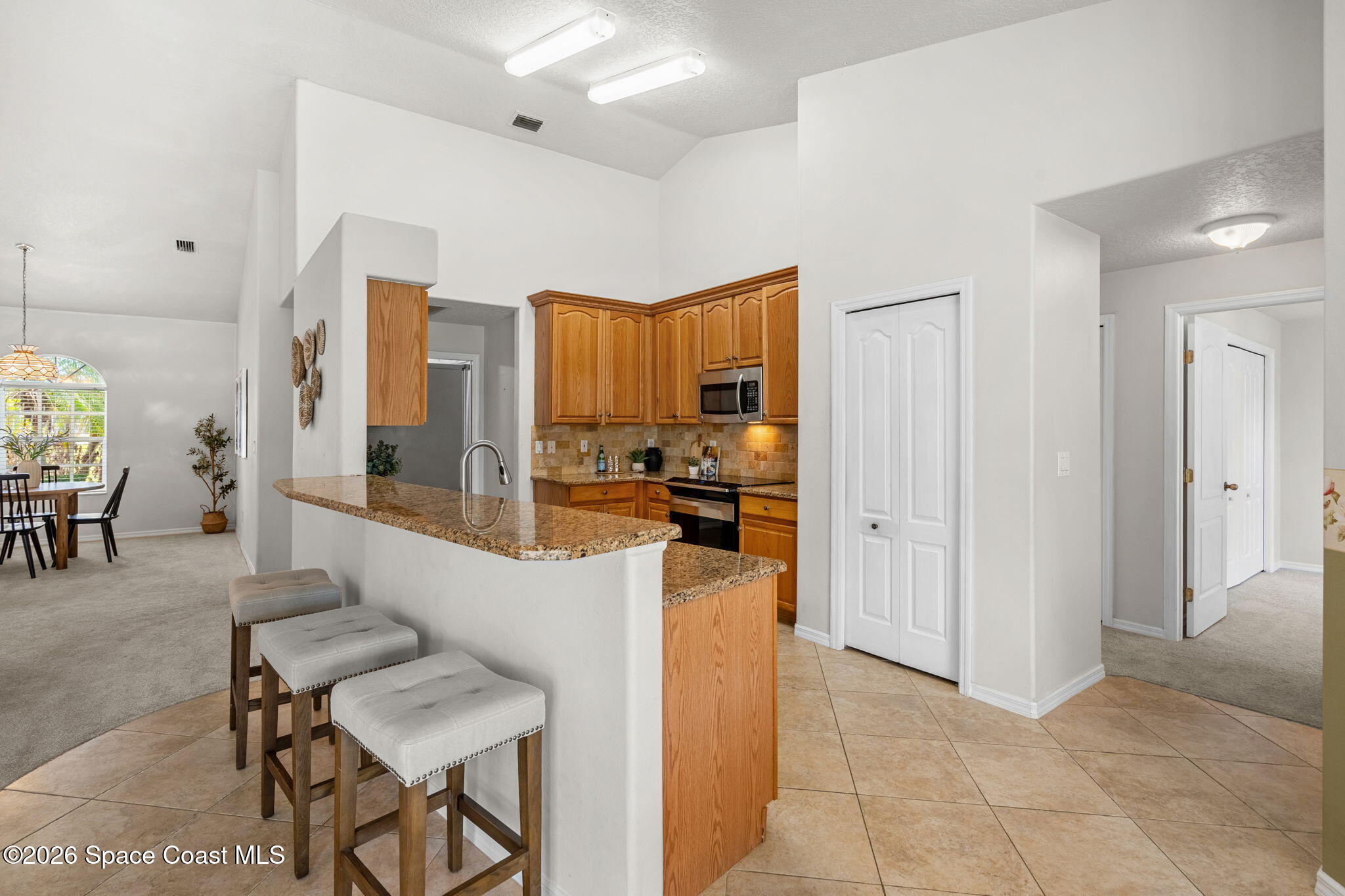 3146 N Tropical Trail