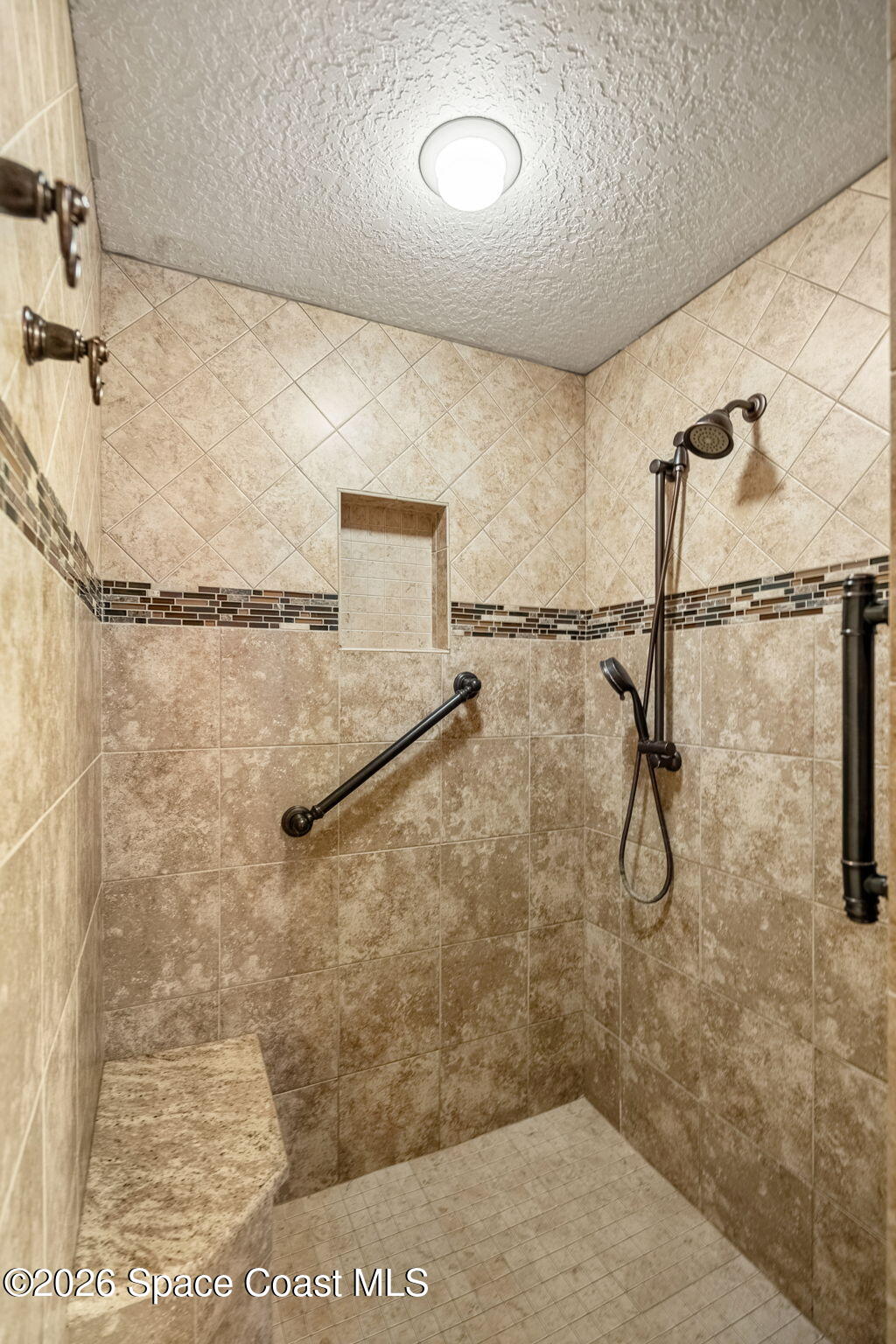 3146 N Tropical Trail