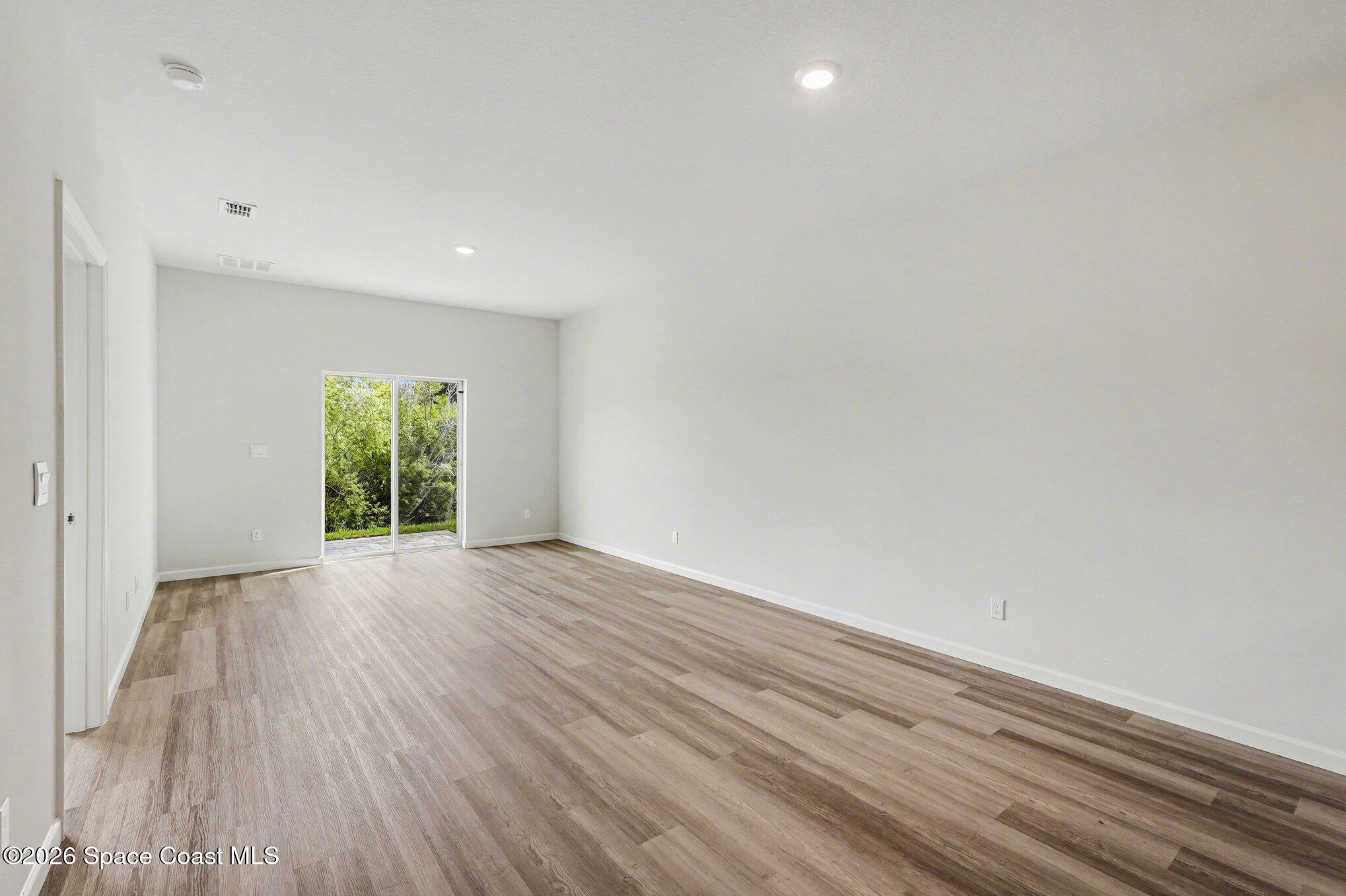 8995 Orchid Reserve Circle