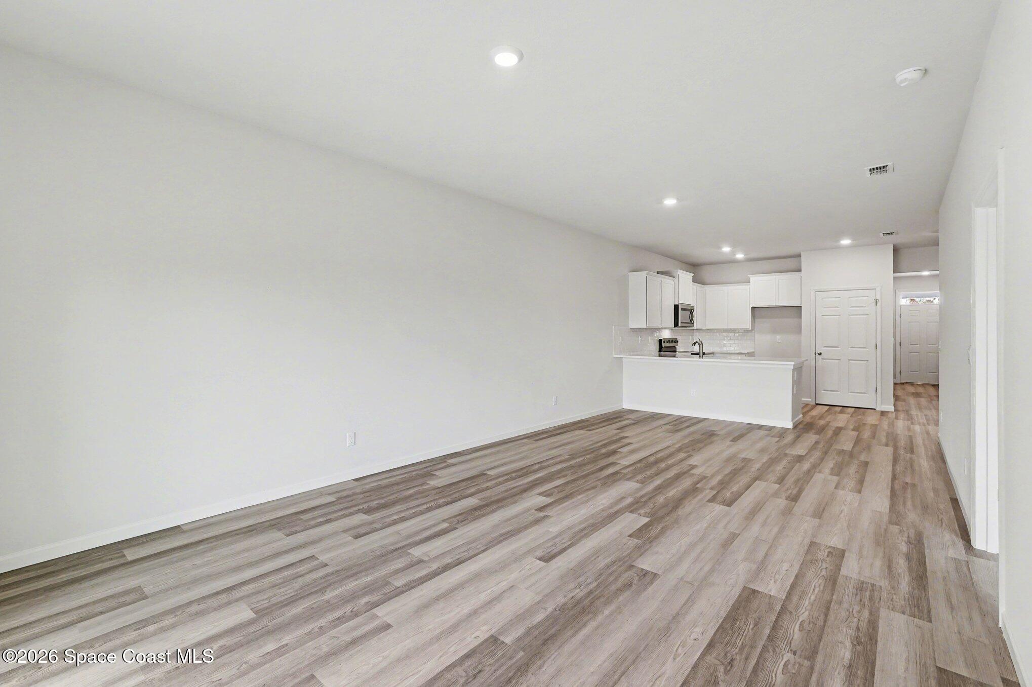 8995 Orchid Reserve Circle