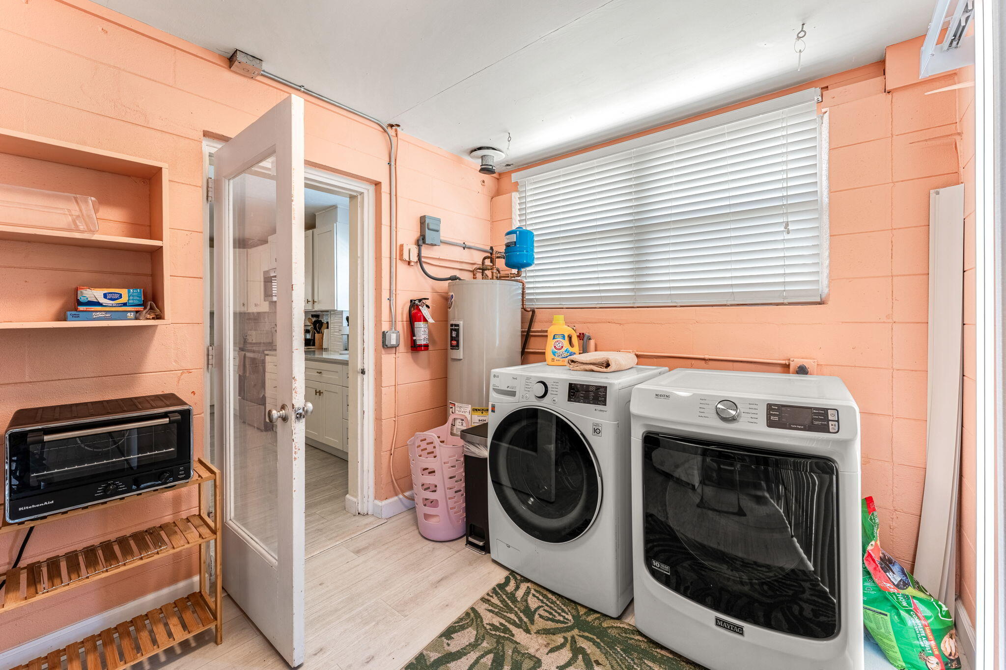 214 S Orlando Avenue