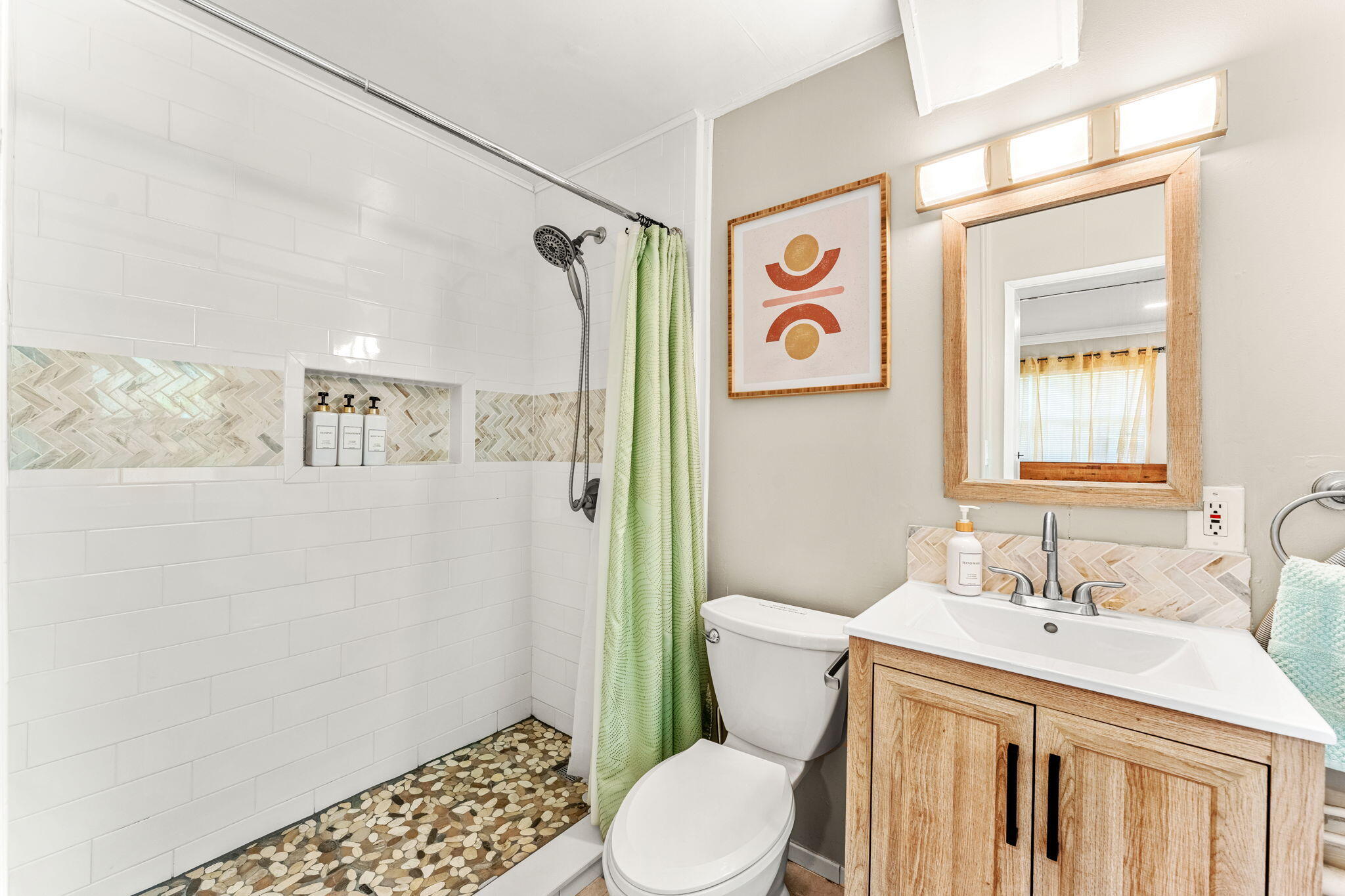 214 S Orlando Avenue