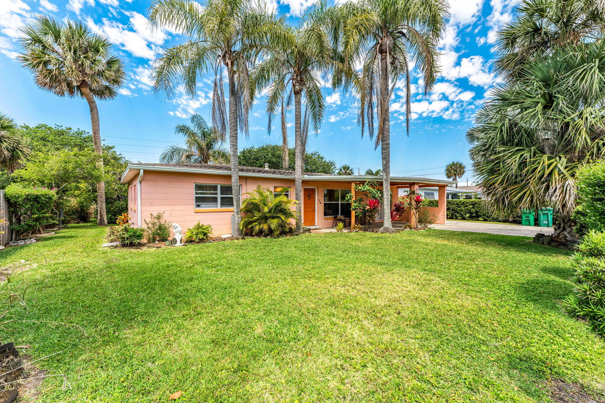 214 S Orlando Avenue