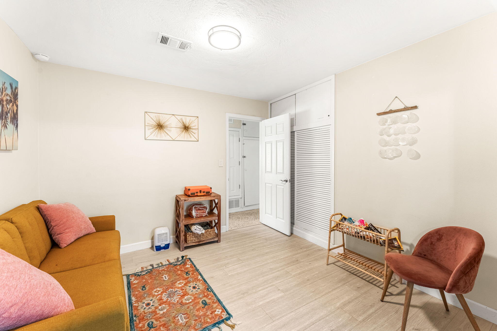 214 S Orlando Avenue