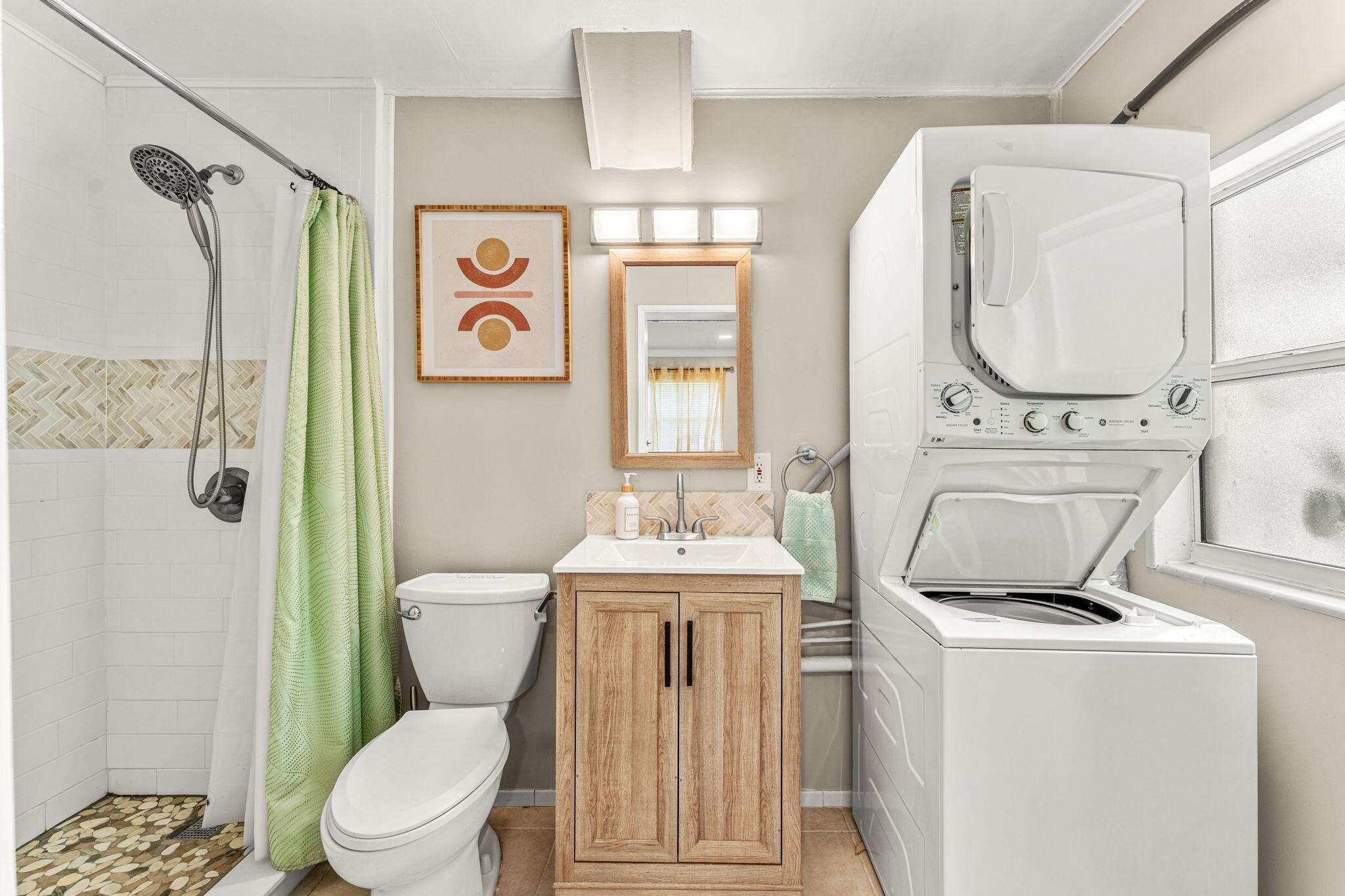 214 S Orlando Avenue