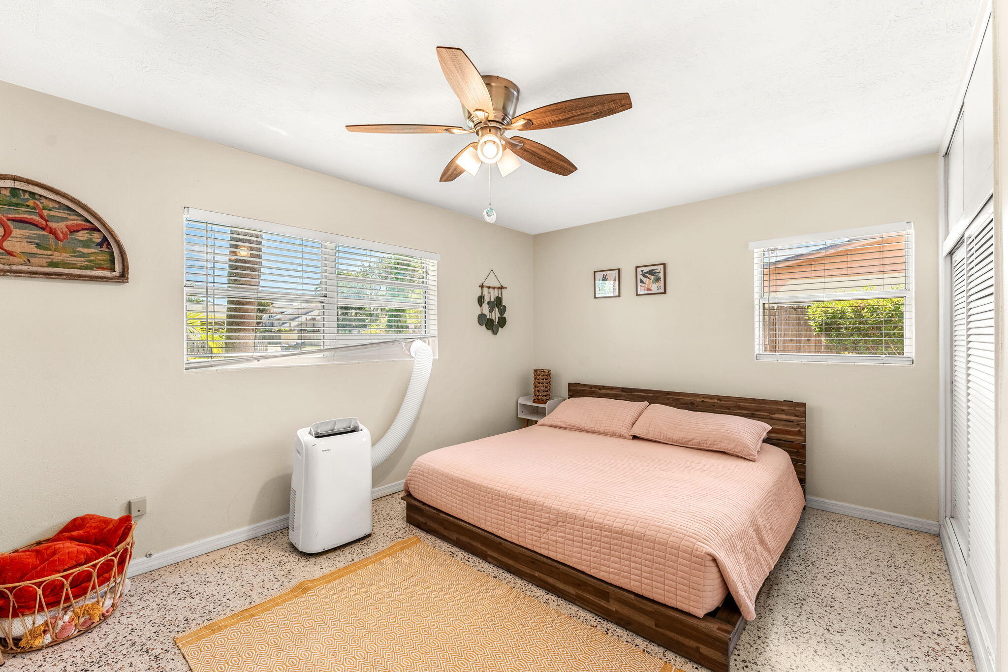 214 S Orlando Avenue