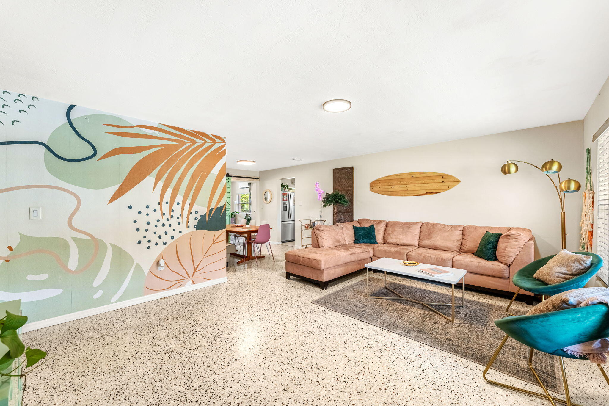 214 S Orlando Avenue