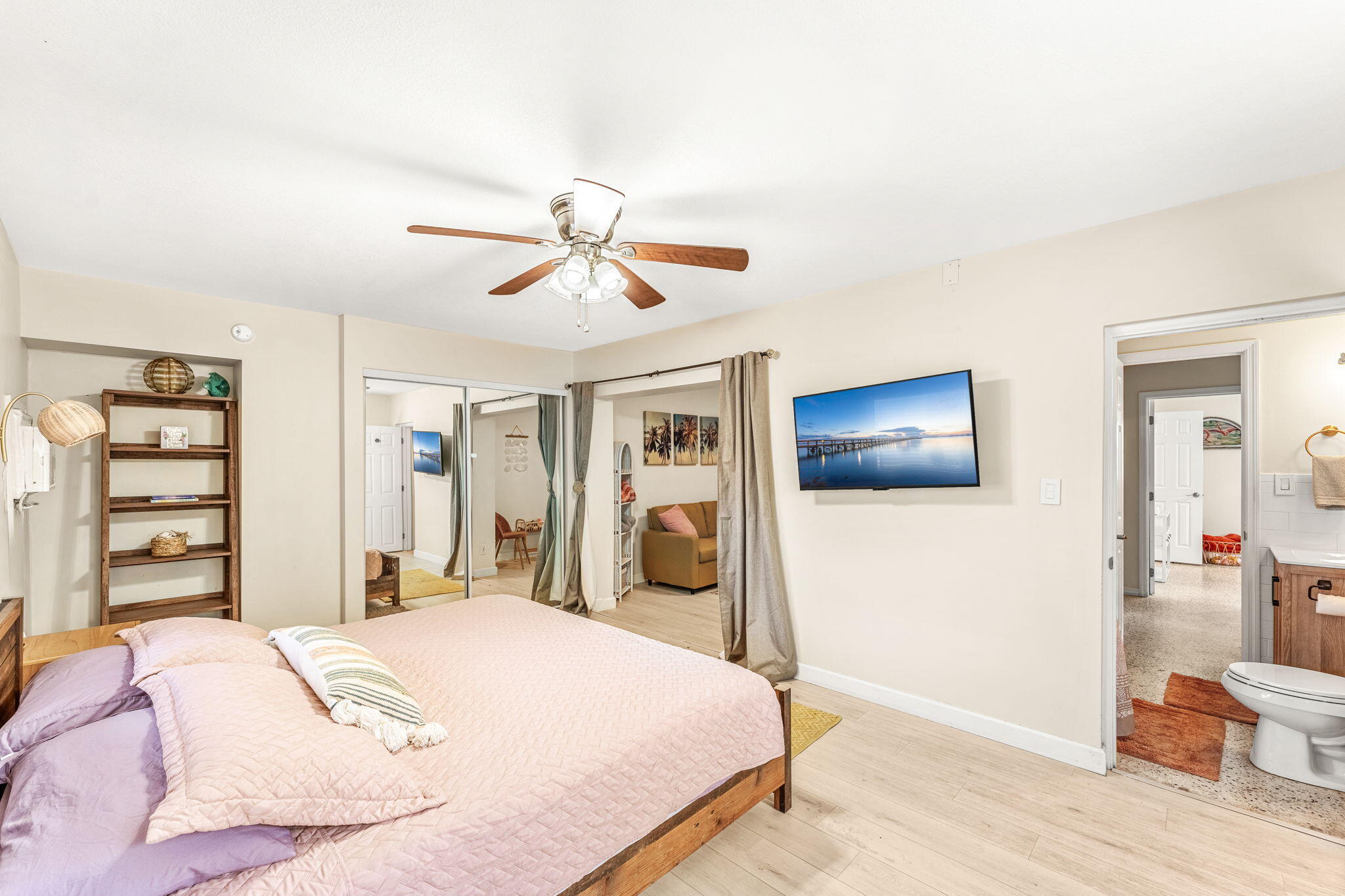 214 S Orlando Avenue