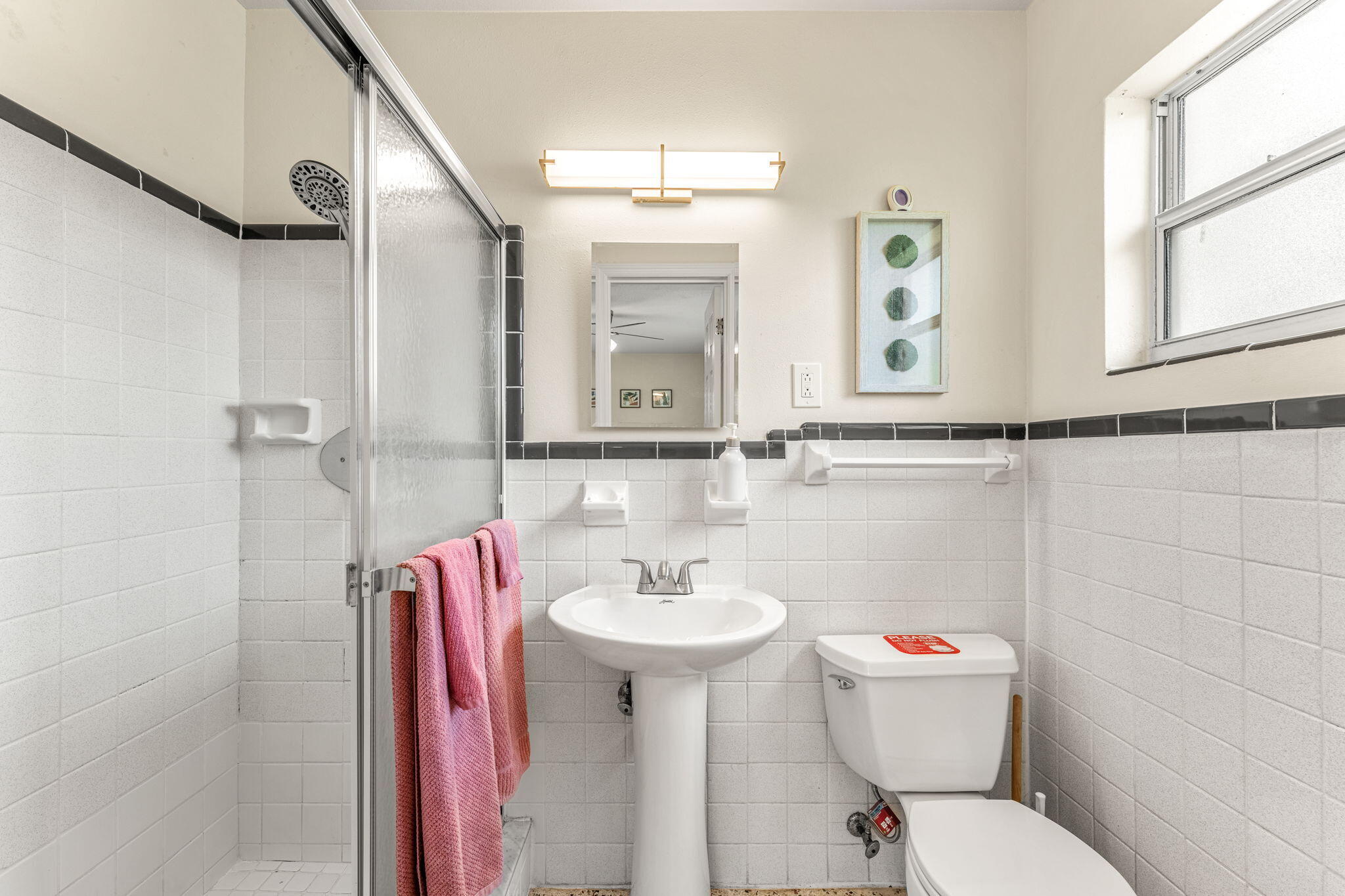 214 S Orlando Avenue