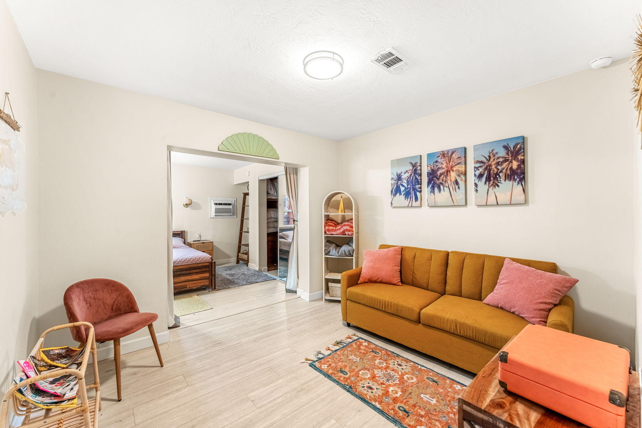 214 S Orlando Avenue