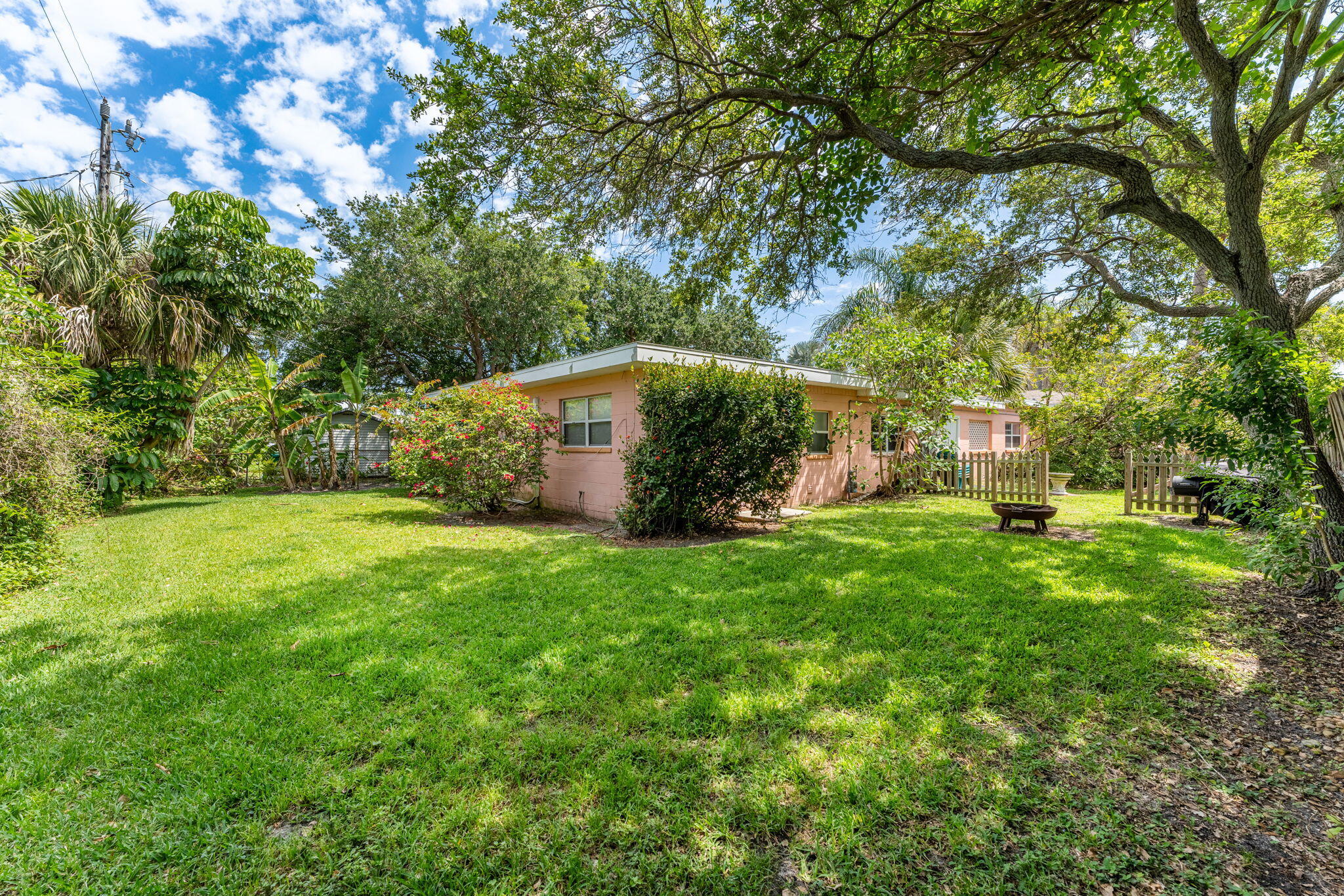 214 S Orlando Avenue