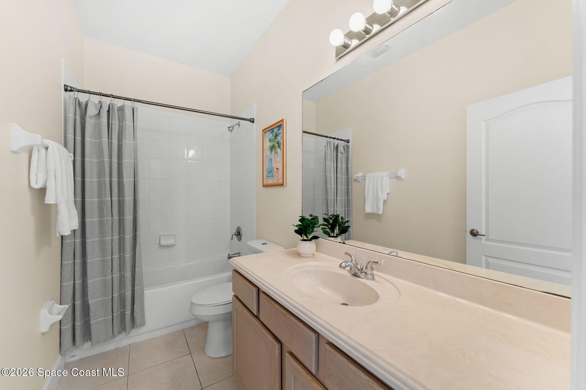 541 Oceanside Boulevard