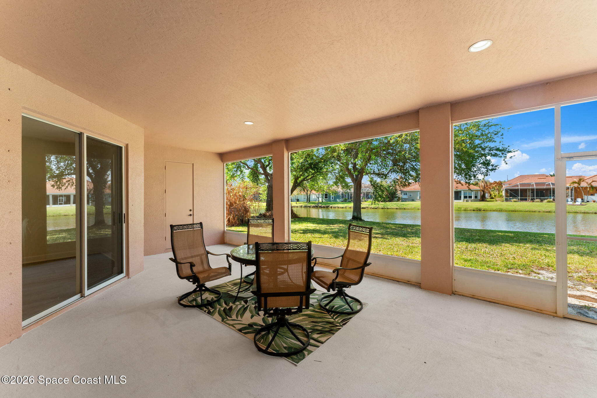 541 Oceanside Boulevard