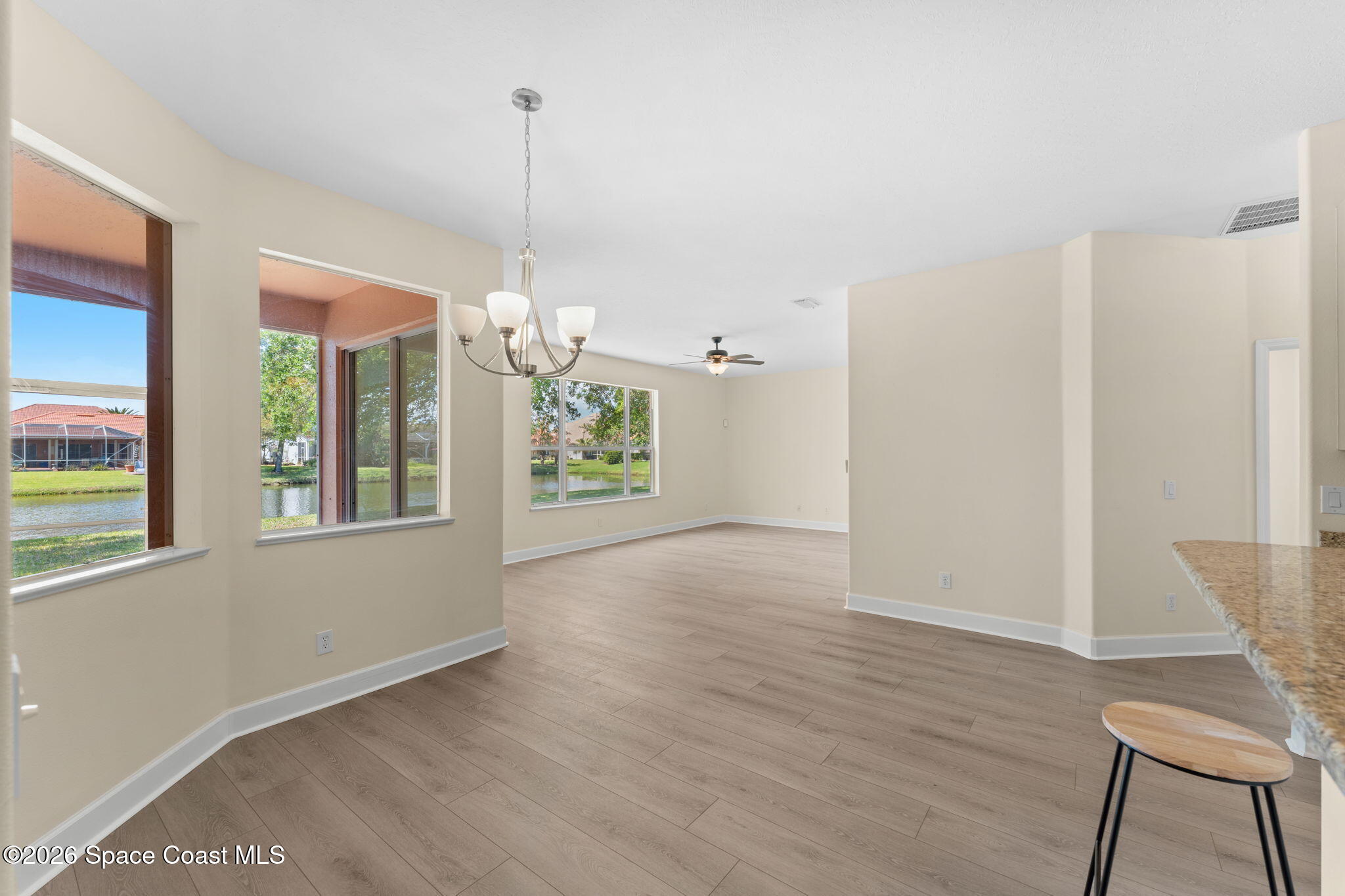 541 Oceanside Boulevard