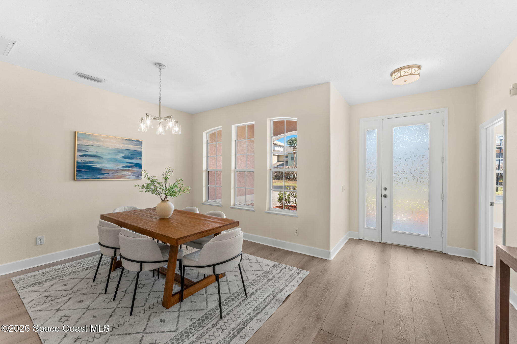 541 Oceanside Boulevard