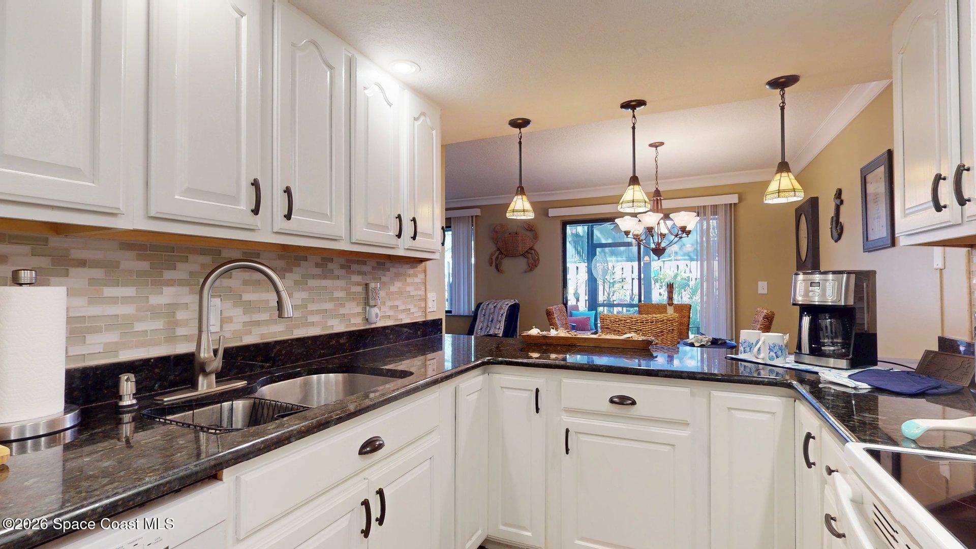 8711 Hibiscus Court
